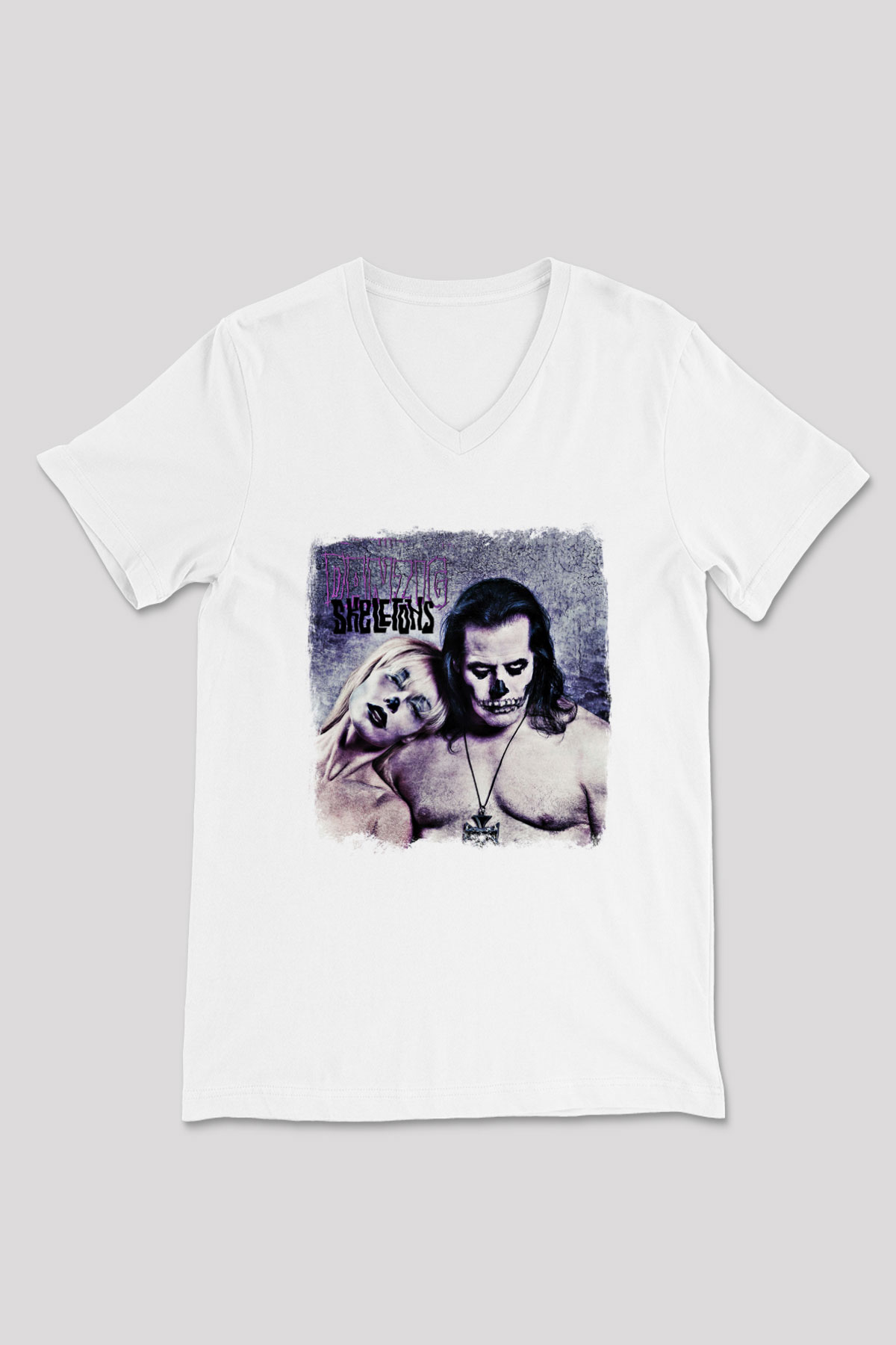 Danzig Baskılı Unisex Beyaz V Yaka Tişört