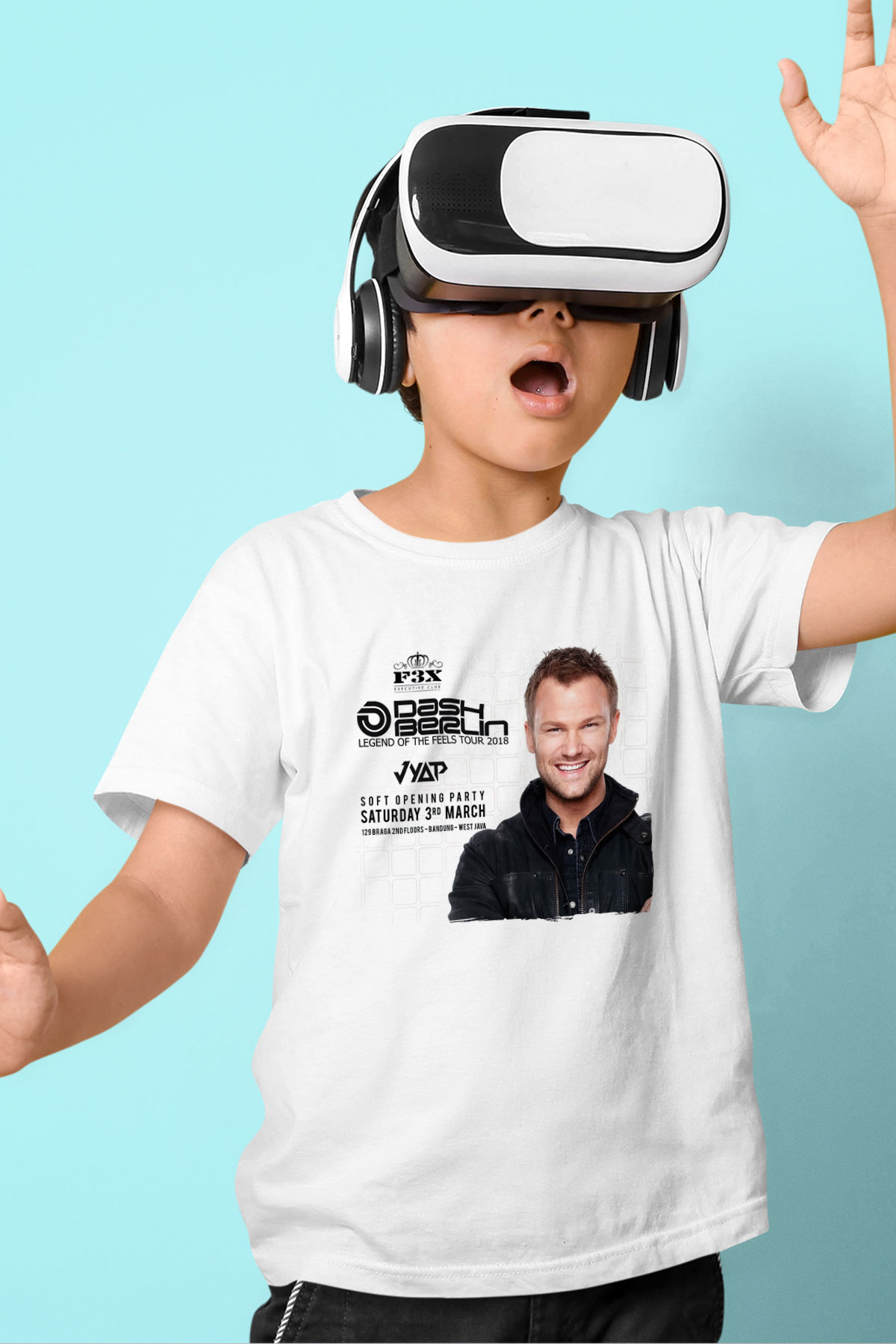 Dash Berlin Beyaz Unisex Çocuk Tişört