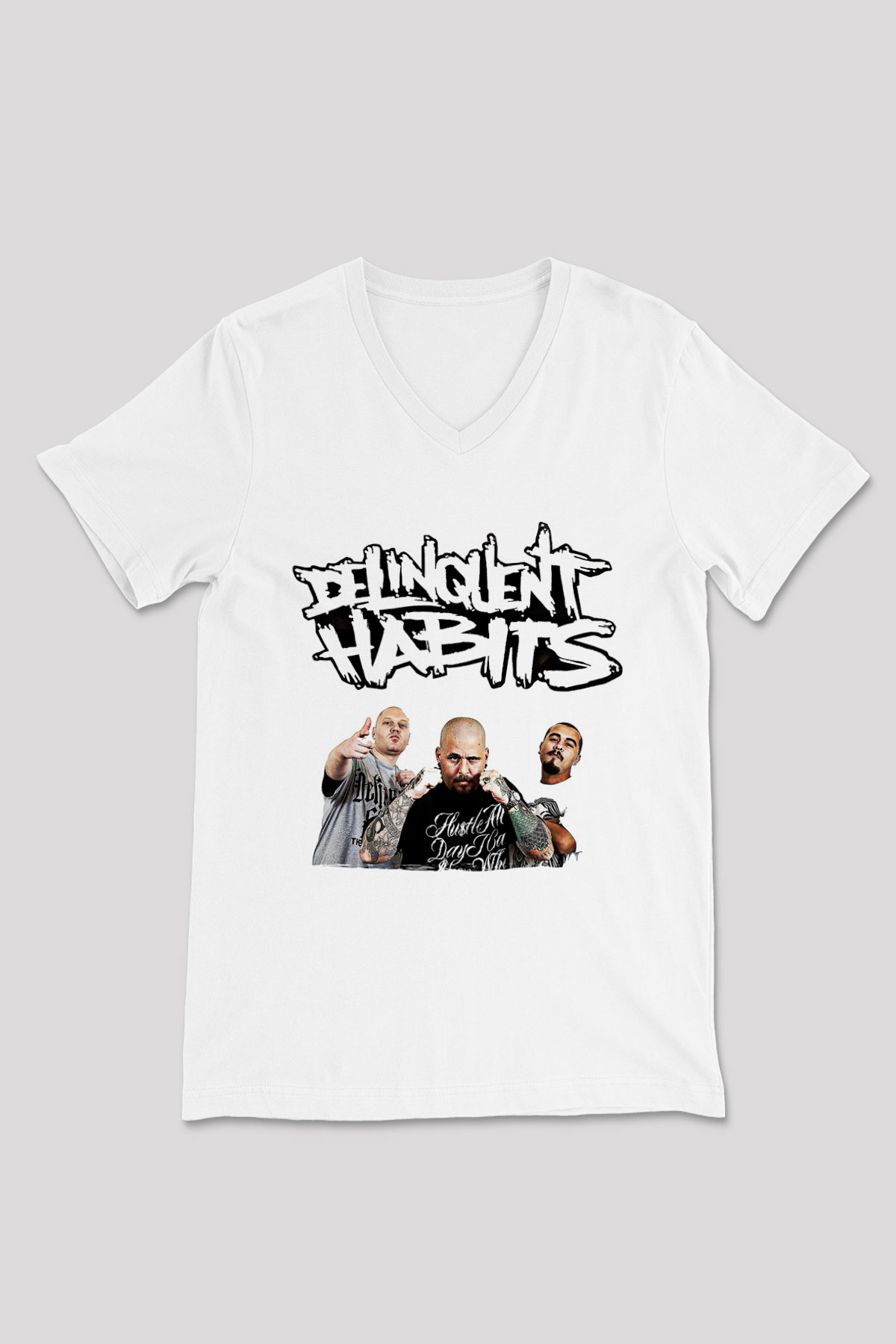 Delinquent Habits Baskılı Beyaz Unisex V Yaka Tişört - Tshirt