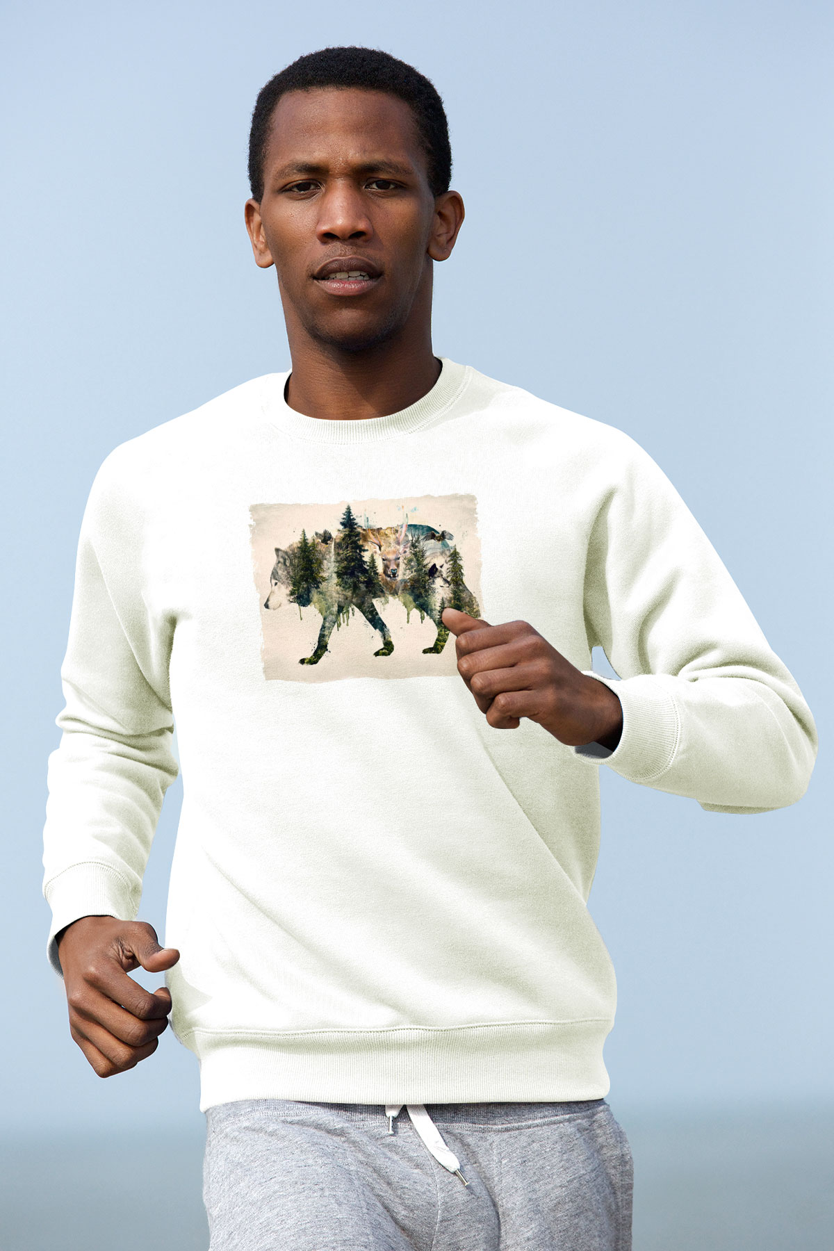 Doğa ile İç İçe Kurt Baskılı Unisex Beyaz  Sweatshirt