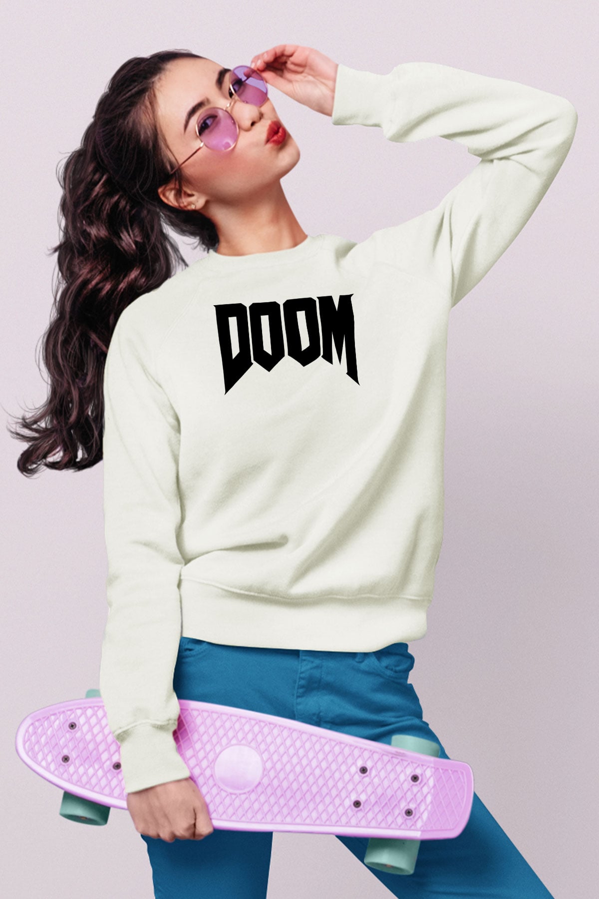 Doom Beyaz Unisex Sweatshirt