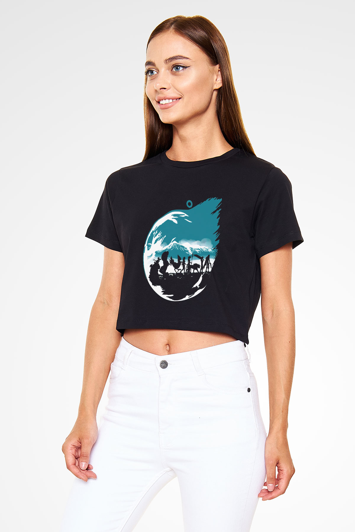Final Fantasy Siyah Crop Top Tişört