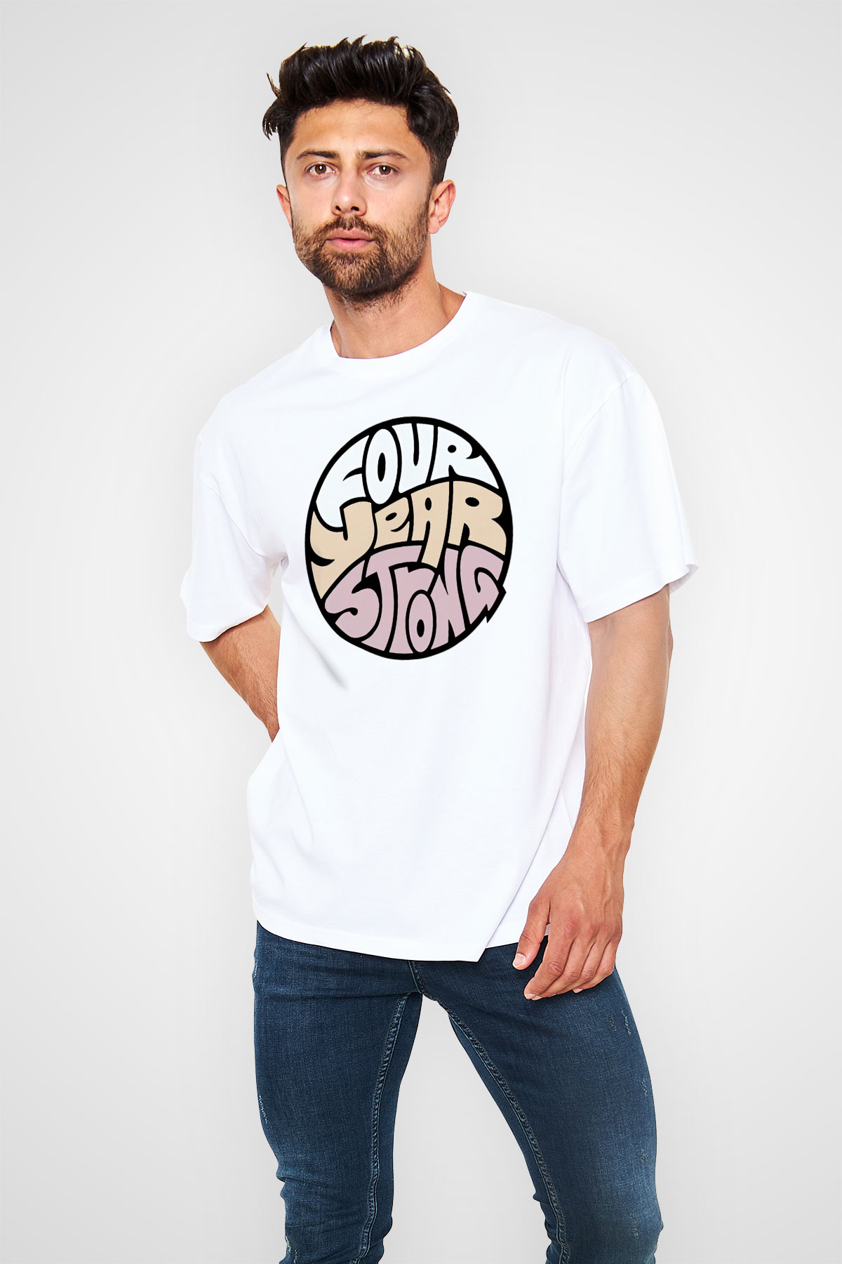 Four Year Strong Beyaz Oversize Tişört Oversize T-shirt - TişörtFabrikası