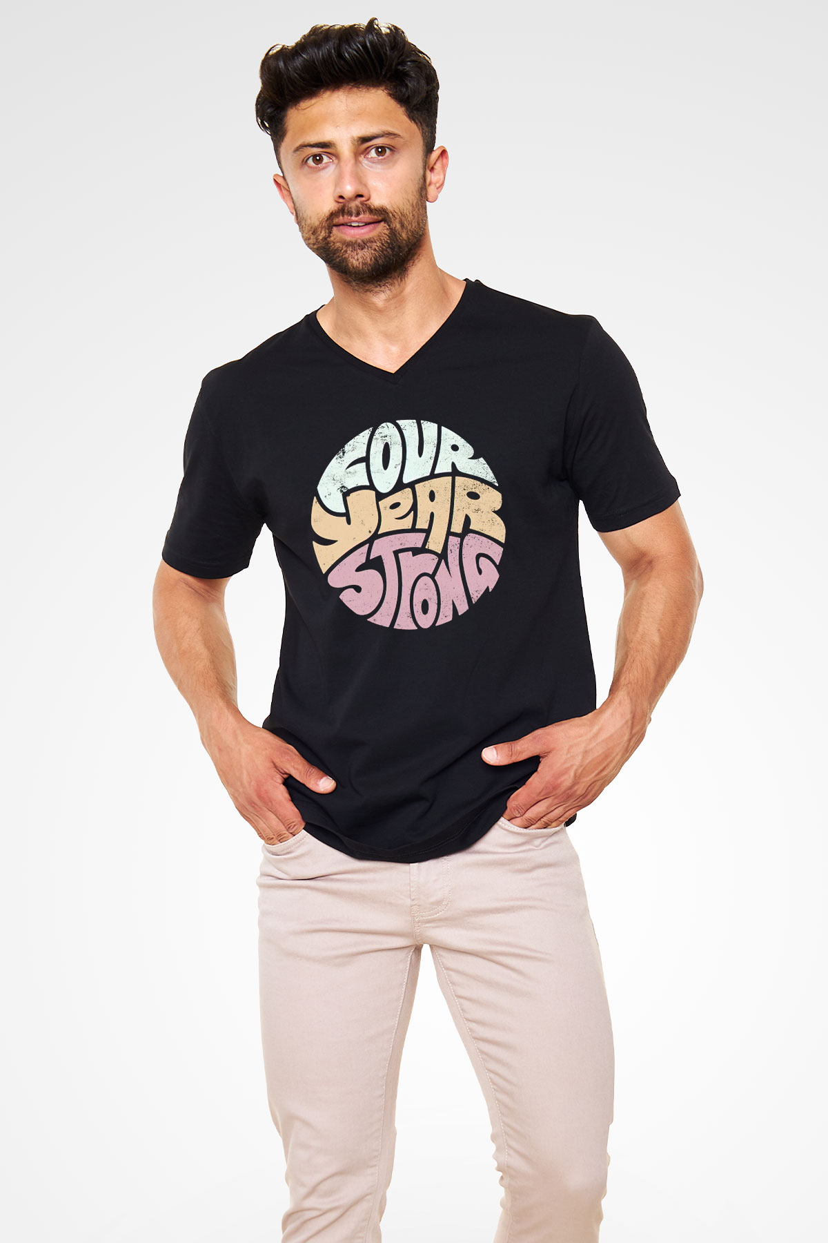 Four Year Strong Siyah Unisex V Yaka Tişört