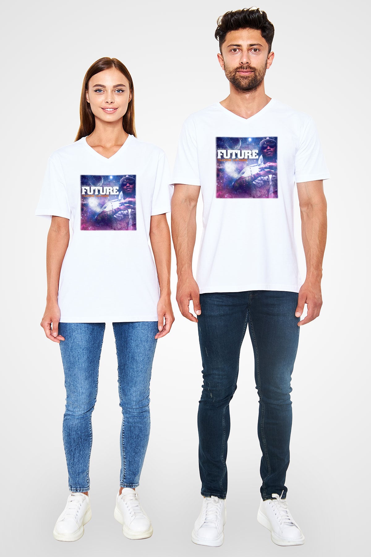 Future Beyaz Unisex V Yaka Tişört T-Shirt