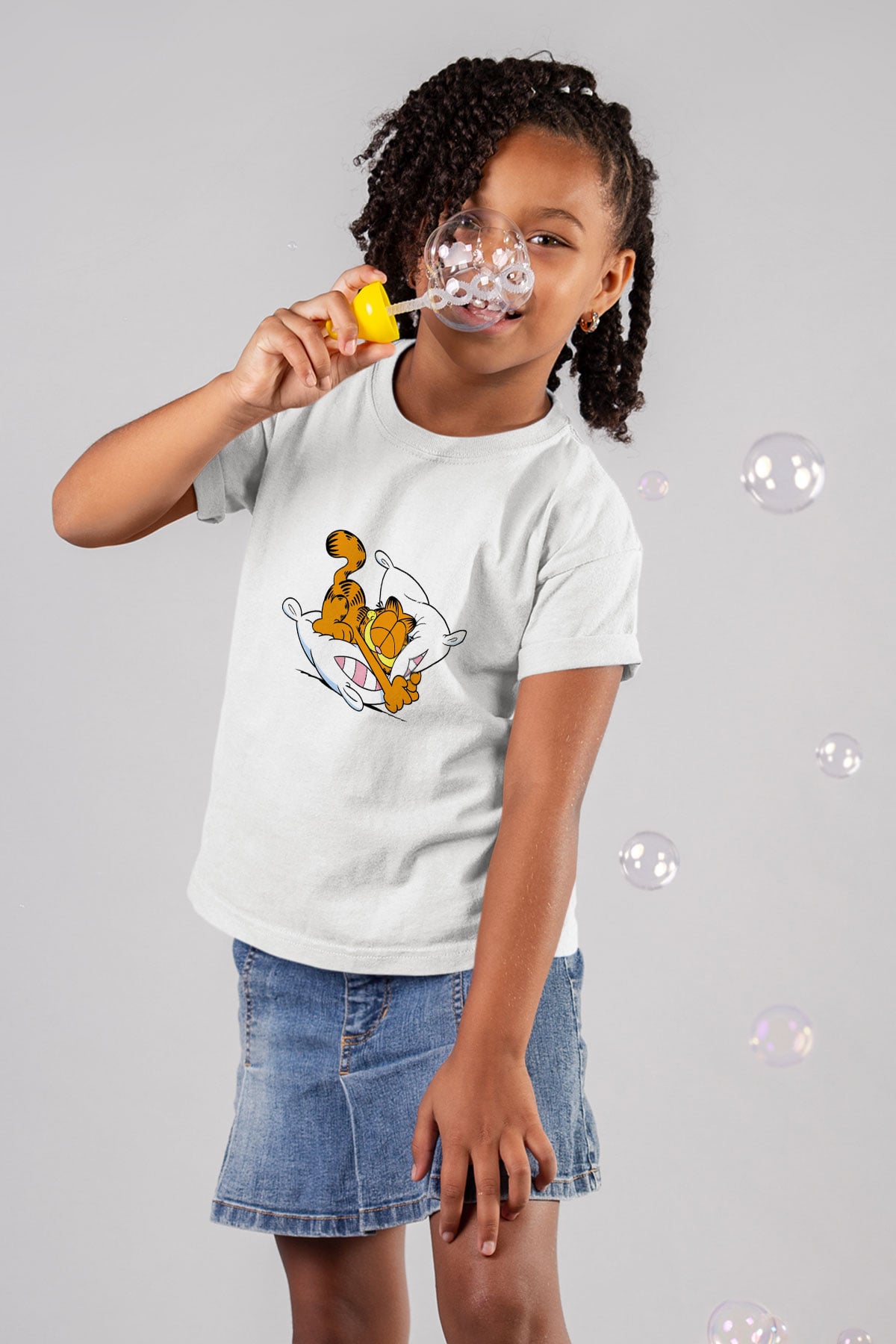 Garfield Baskılı Beyaz Unisex Çocuk Tişört