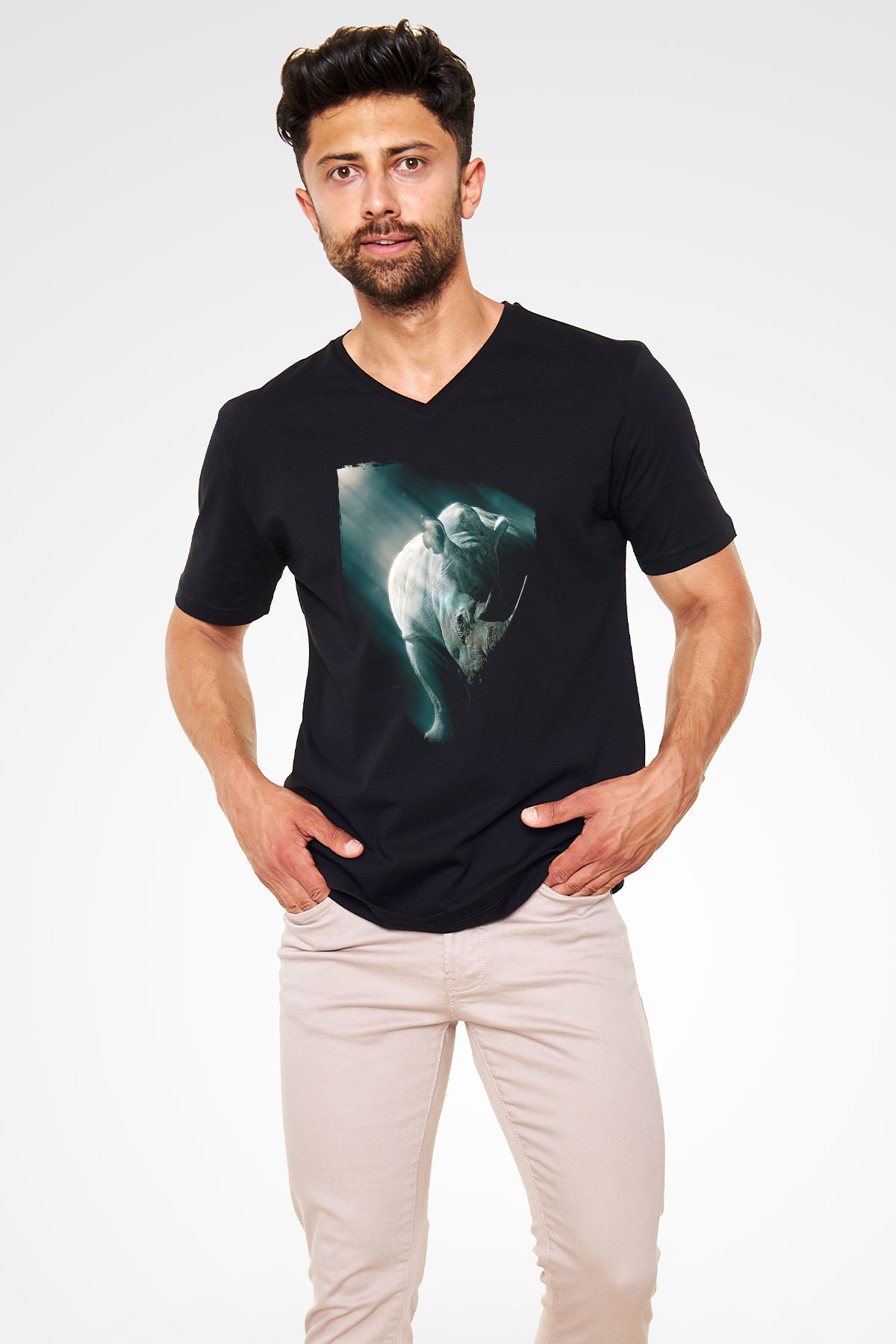 Gergedan Siyah Unisex V Yaka Tişört