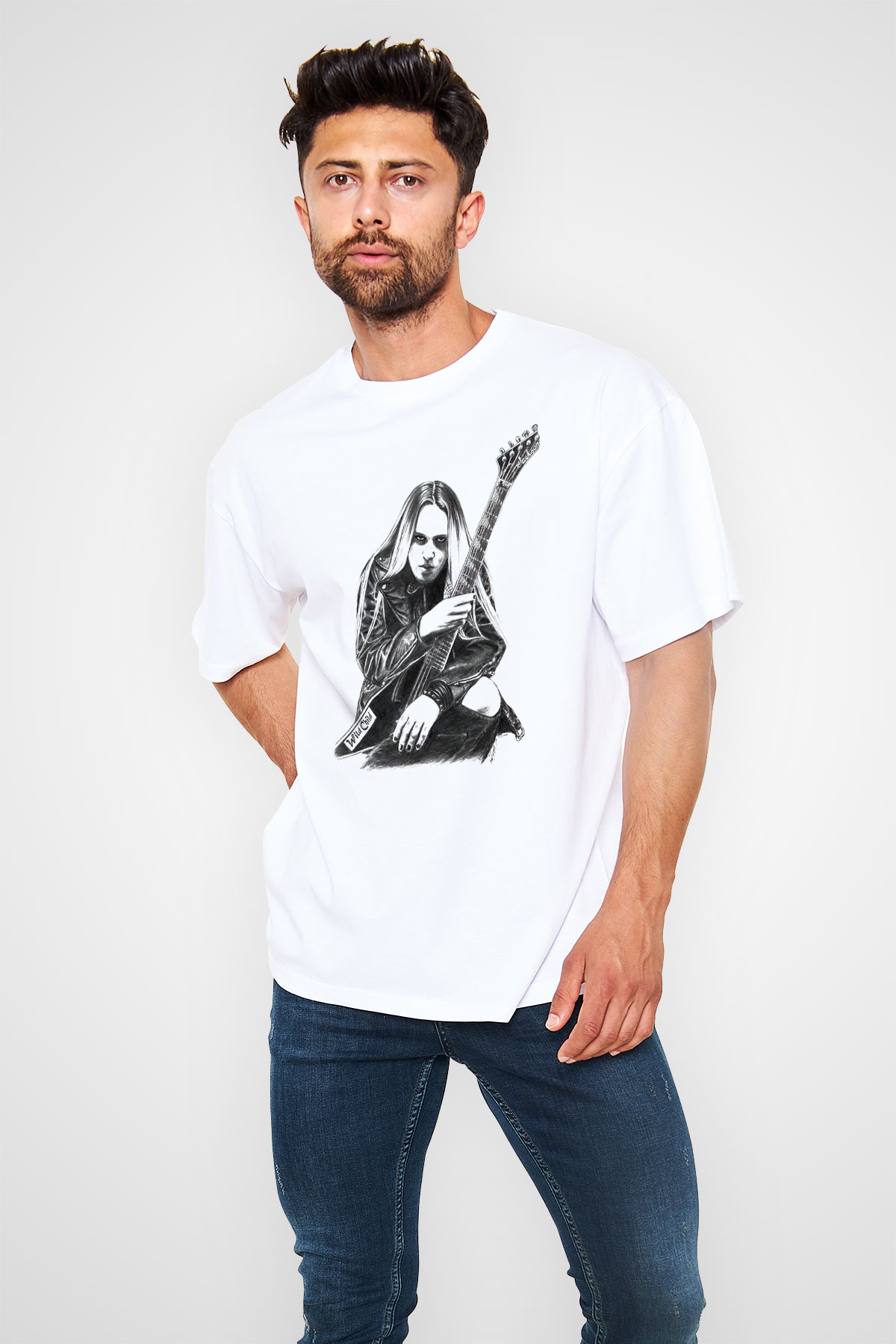 Gitarist Beyaz Oversize Tişört Oversize T-shirt - TişörtFabrikası