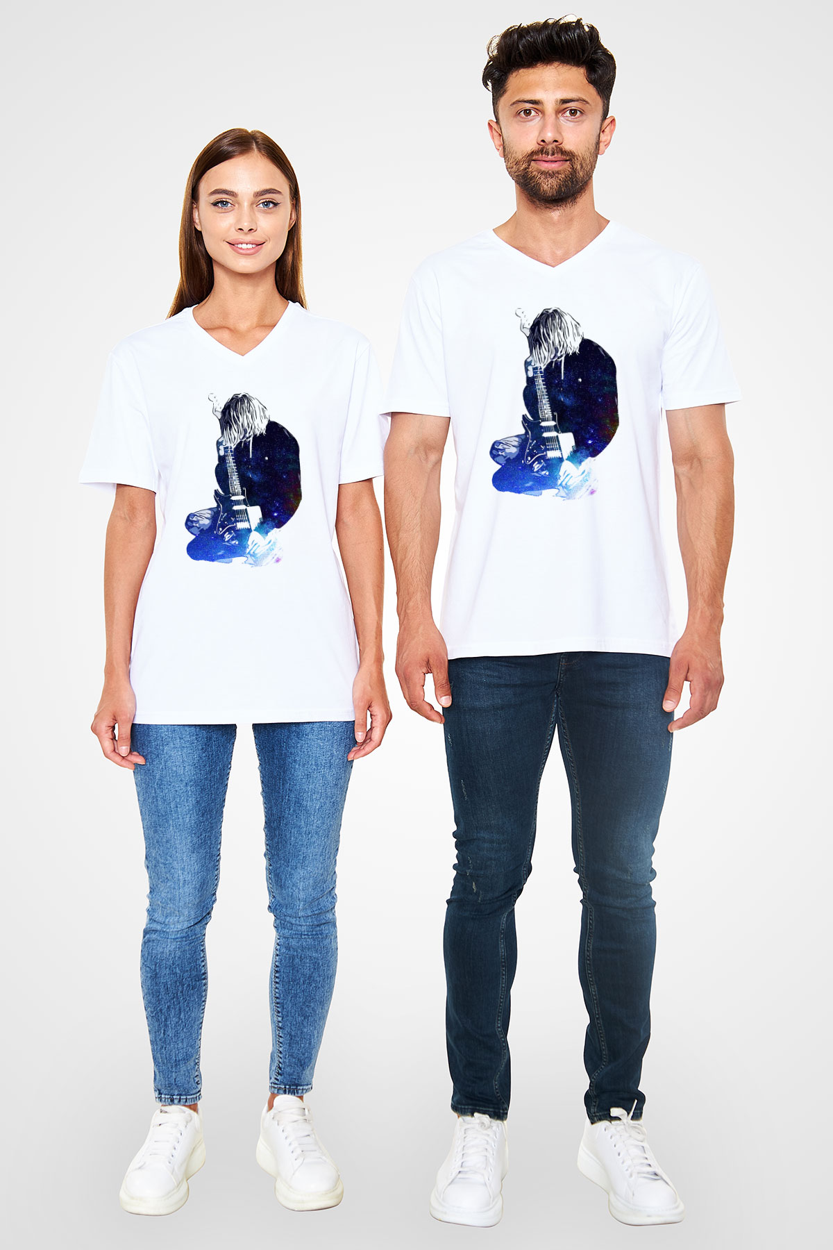 Gitarist Beyaz Unisex V Yaka Tişört
