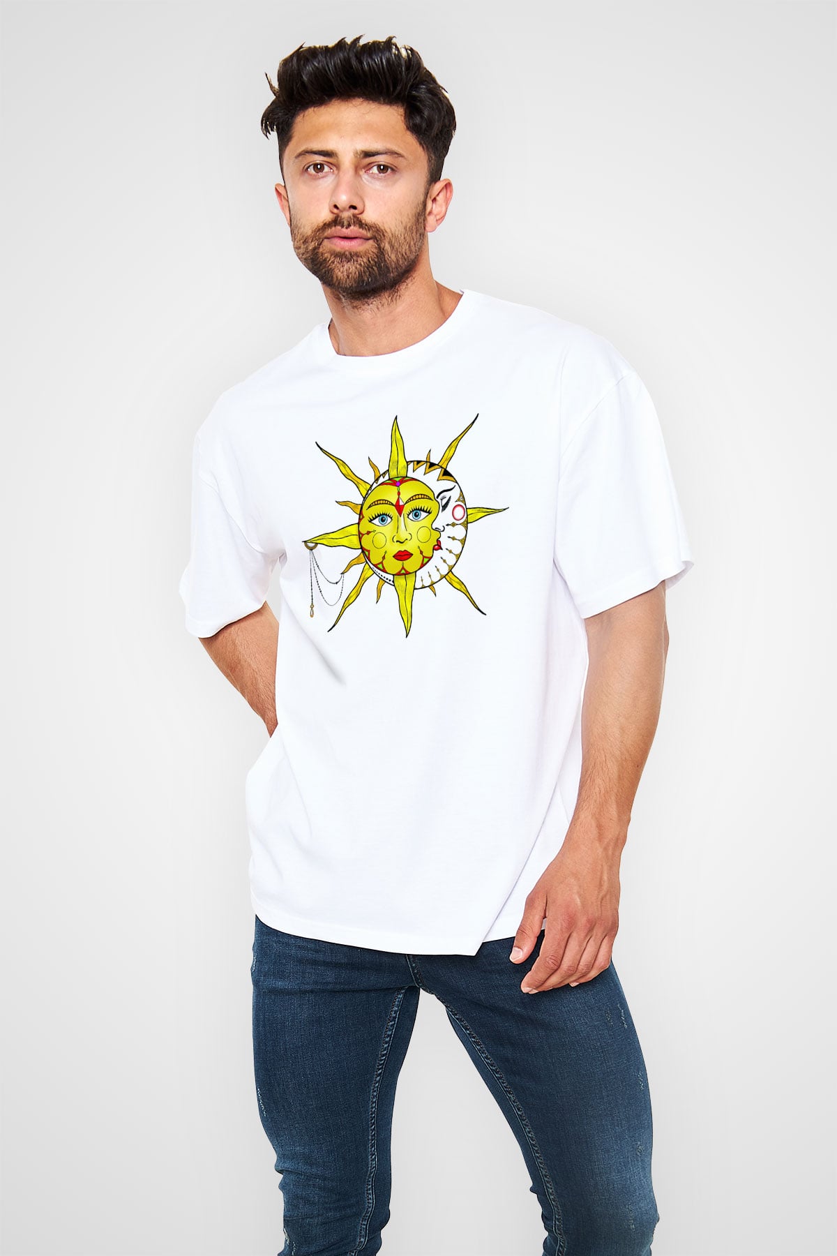 Güneş Beyaz Oversize Tişört Oversize T-shirt - TişörtFabrikası