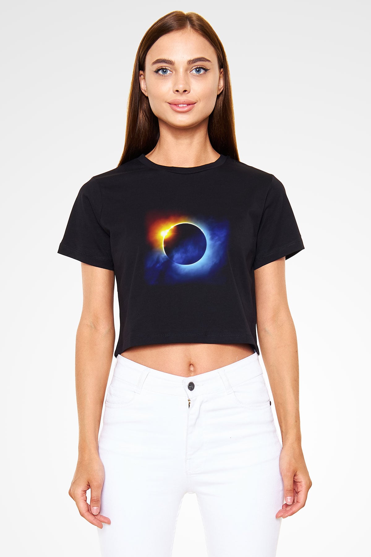Güneş Siyah Crop Top Tişört