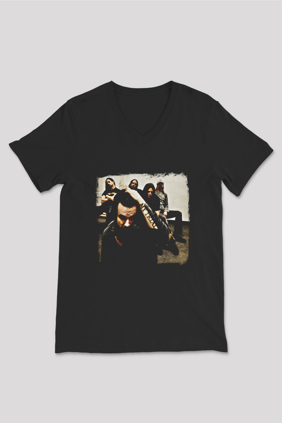 Haunted (The) Baskılı Unisex Siyah V Yaka Tişört