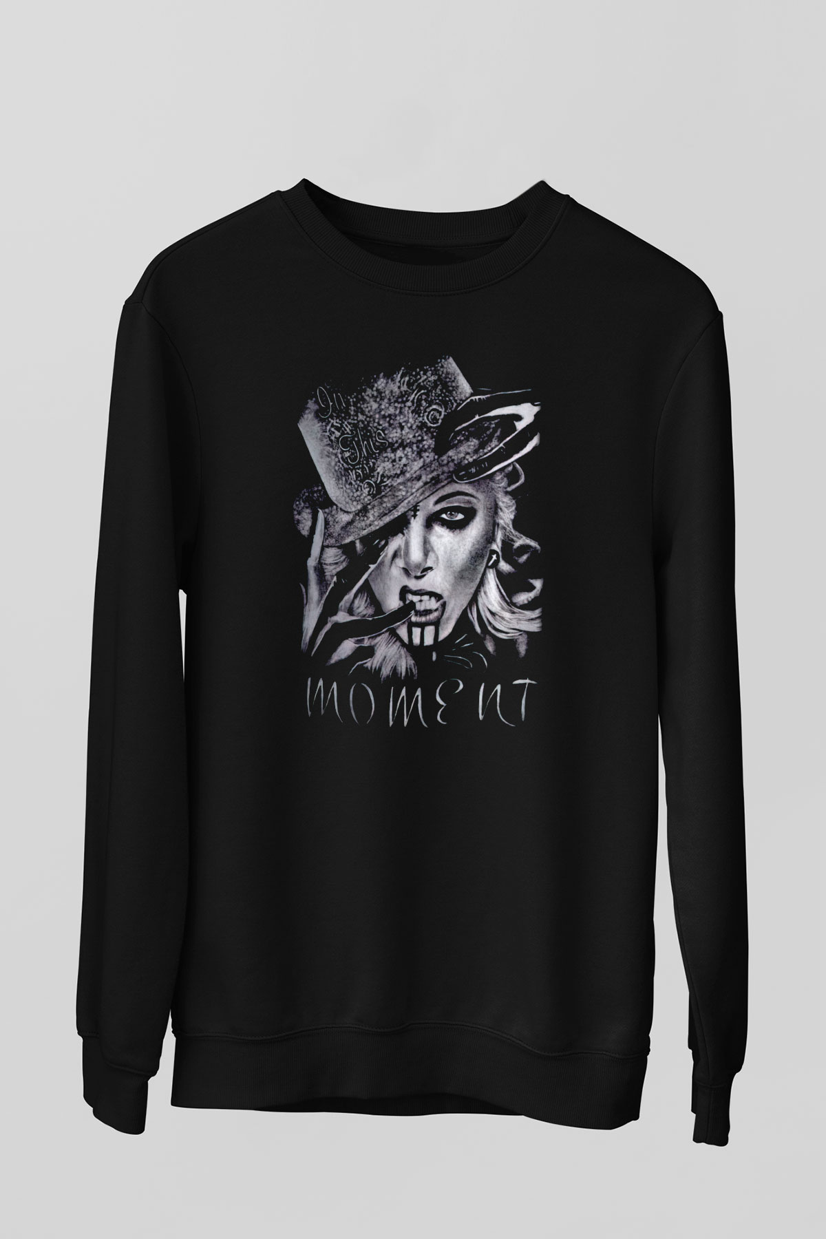 In This Moment Siyah Unisex Sweatshirt