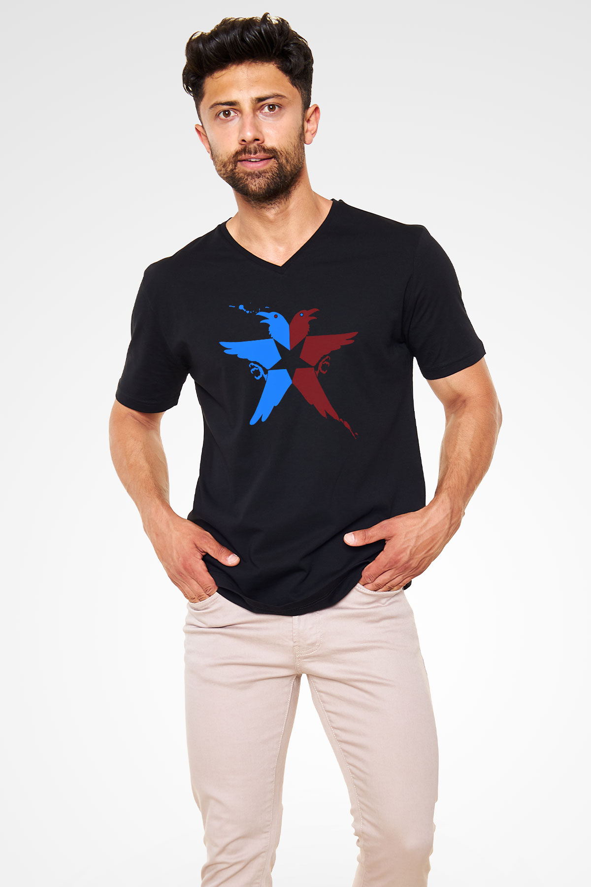 Infamous Siyah Unisex V Yaka Tişört