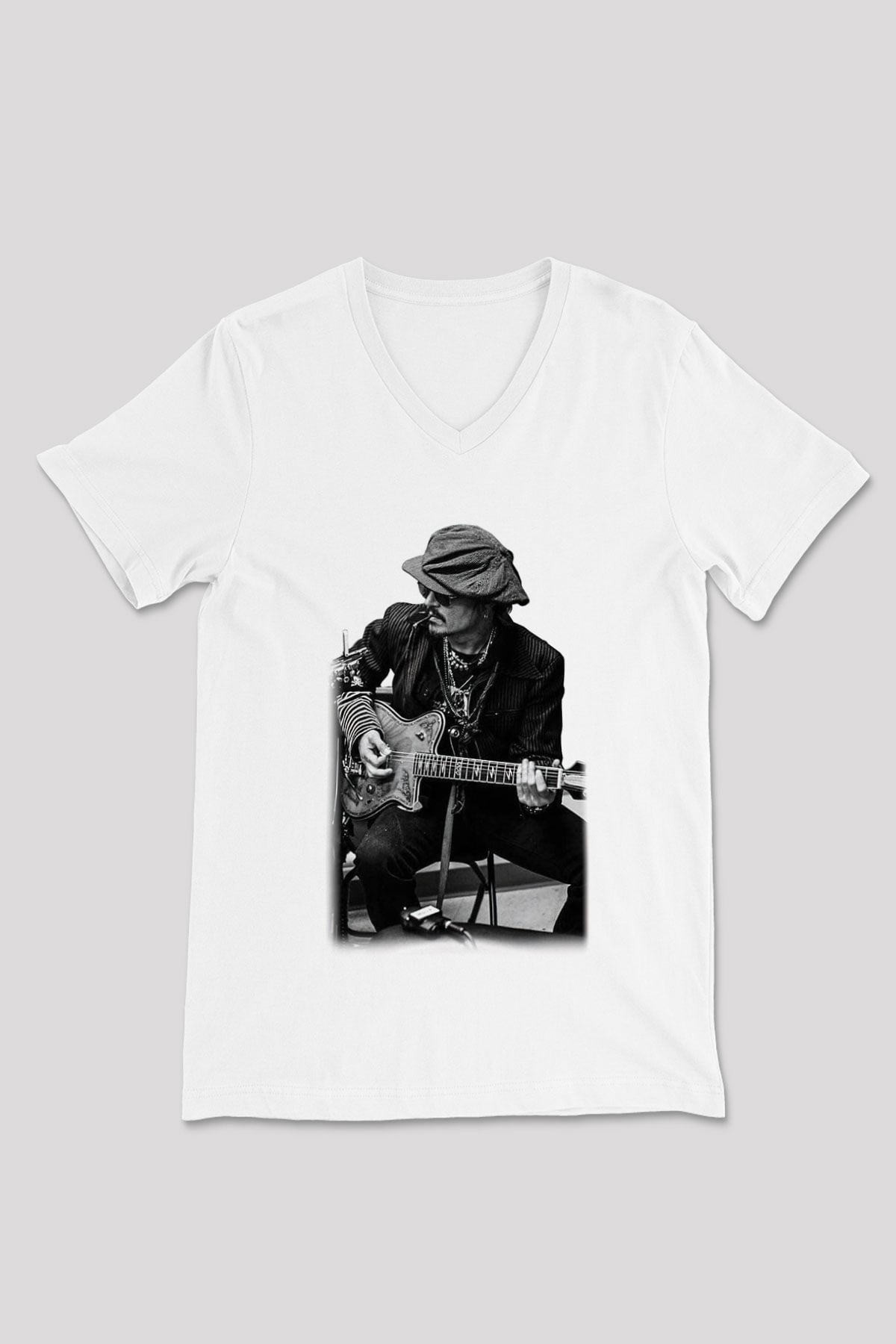 Johnny Depp Beyaz Unisex V Yaka Tişört T-Shirt