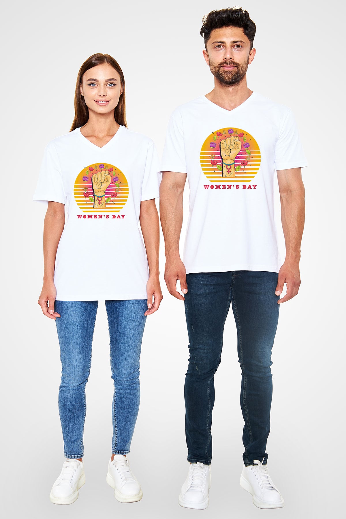 Kadınlar Günü Baskılı Beyaz Unisex V Yaka Tişört - Tshirt