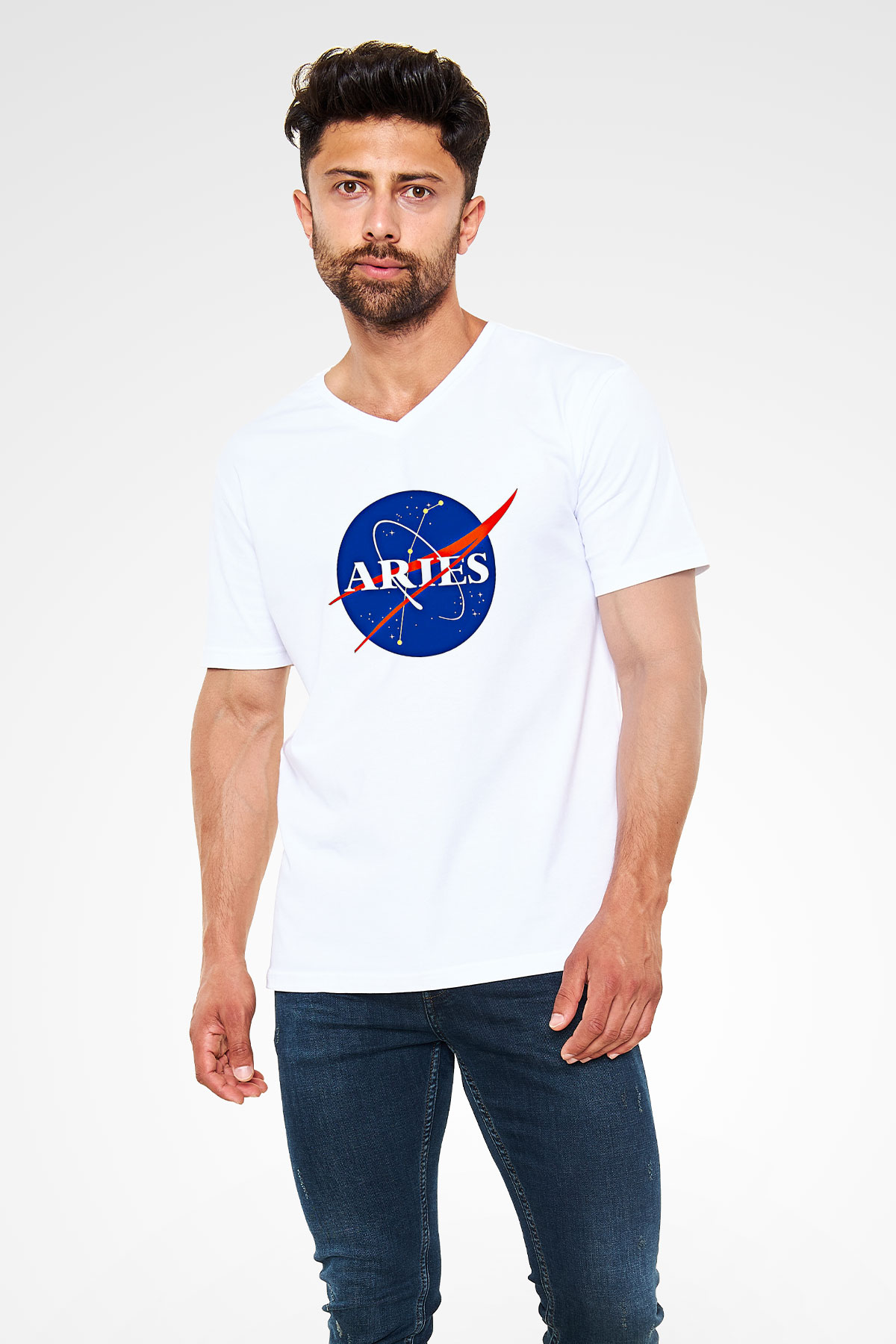 Koç Burcu Baskılı Beyaz Unisex V Yaka Tişört - Tshirt