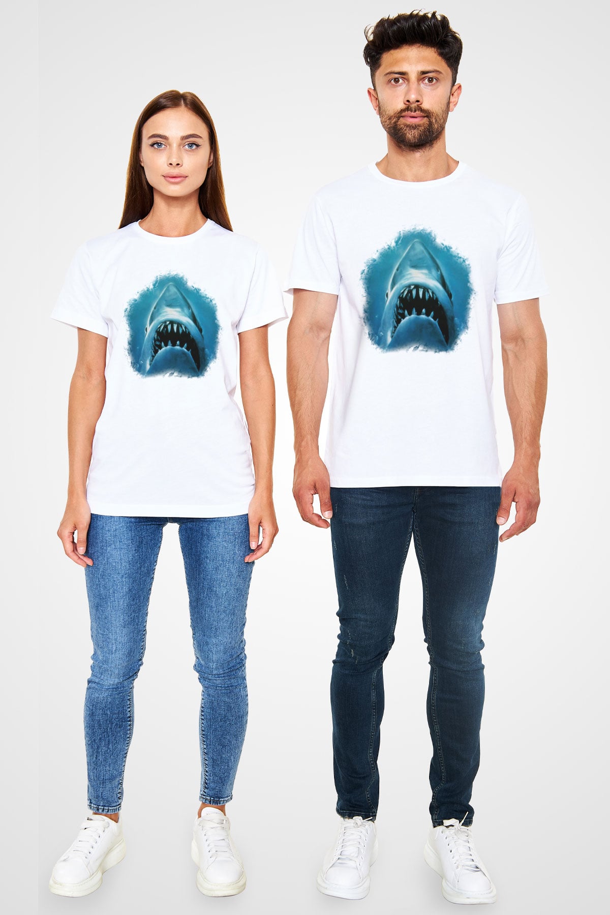 Köpekbalığı Beyaz Unisex Tişört T-Shirt - TişörtFabrikası