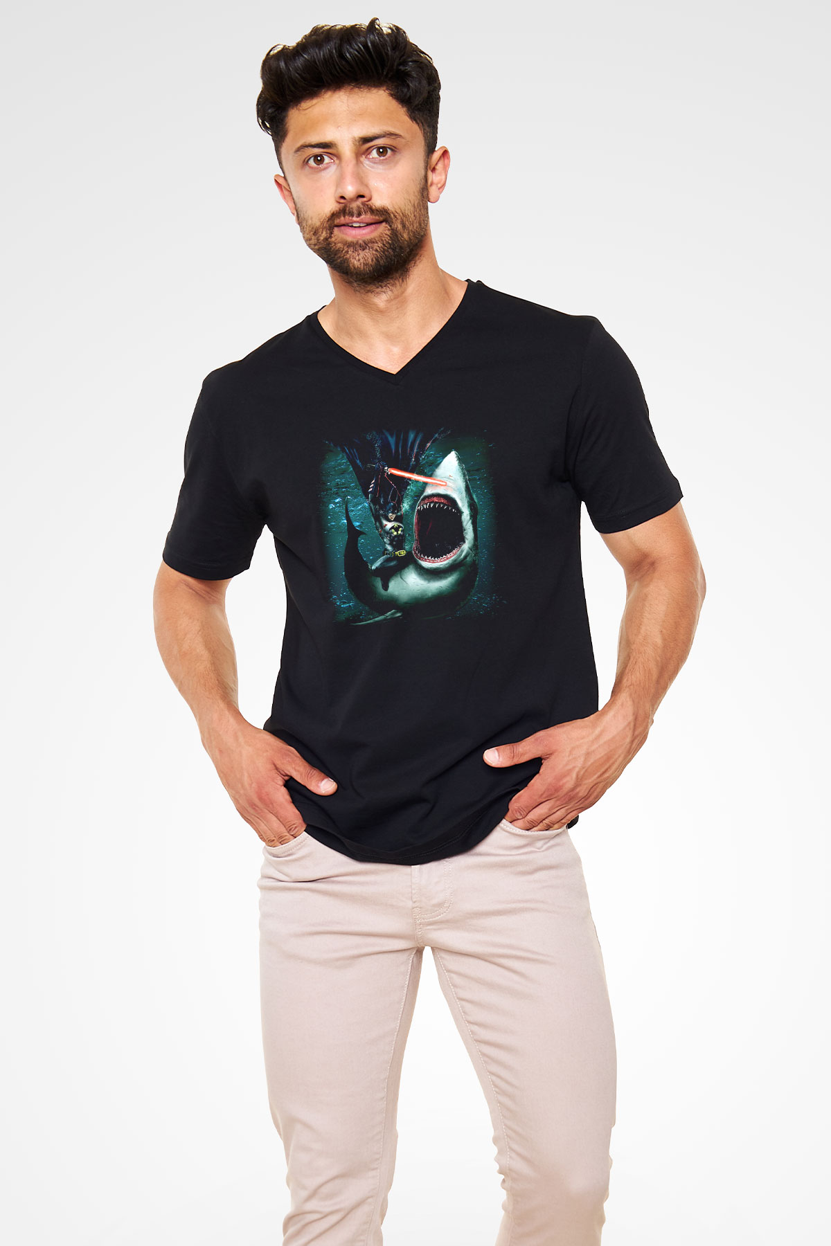 Köpekbalığı Siyah Unisex V Yaka Tişört T-Shirt