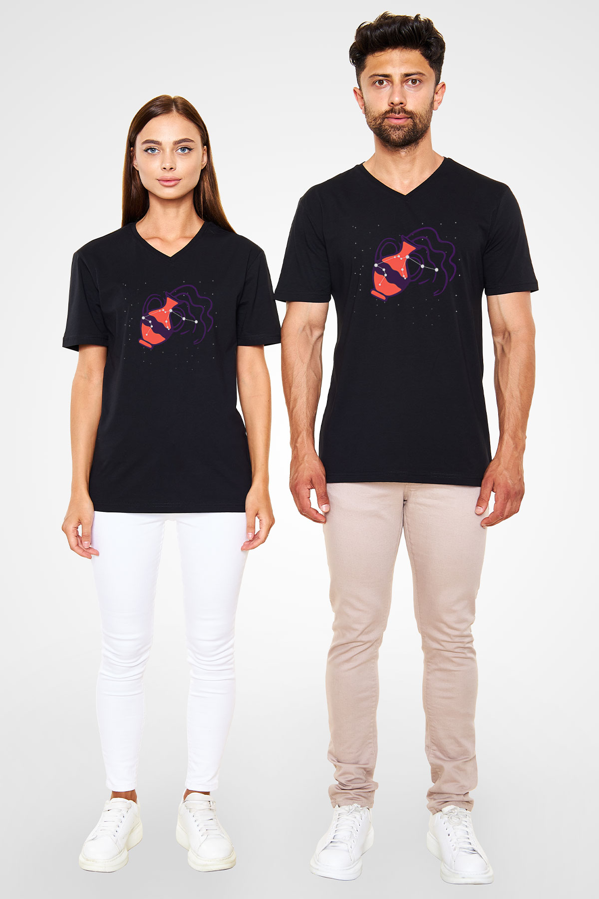 Kova Burcu Baskılı Unisex Siyah V Yaka Tişört - Tshirt