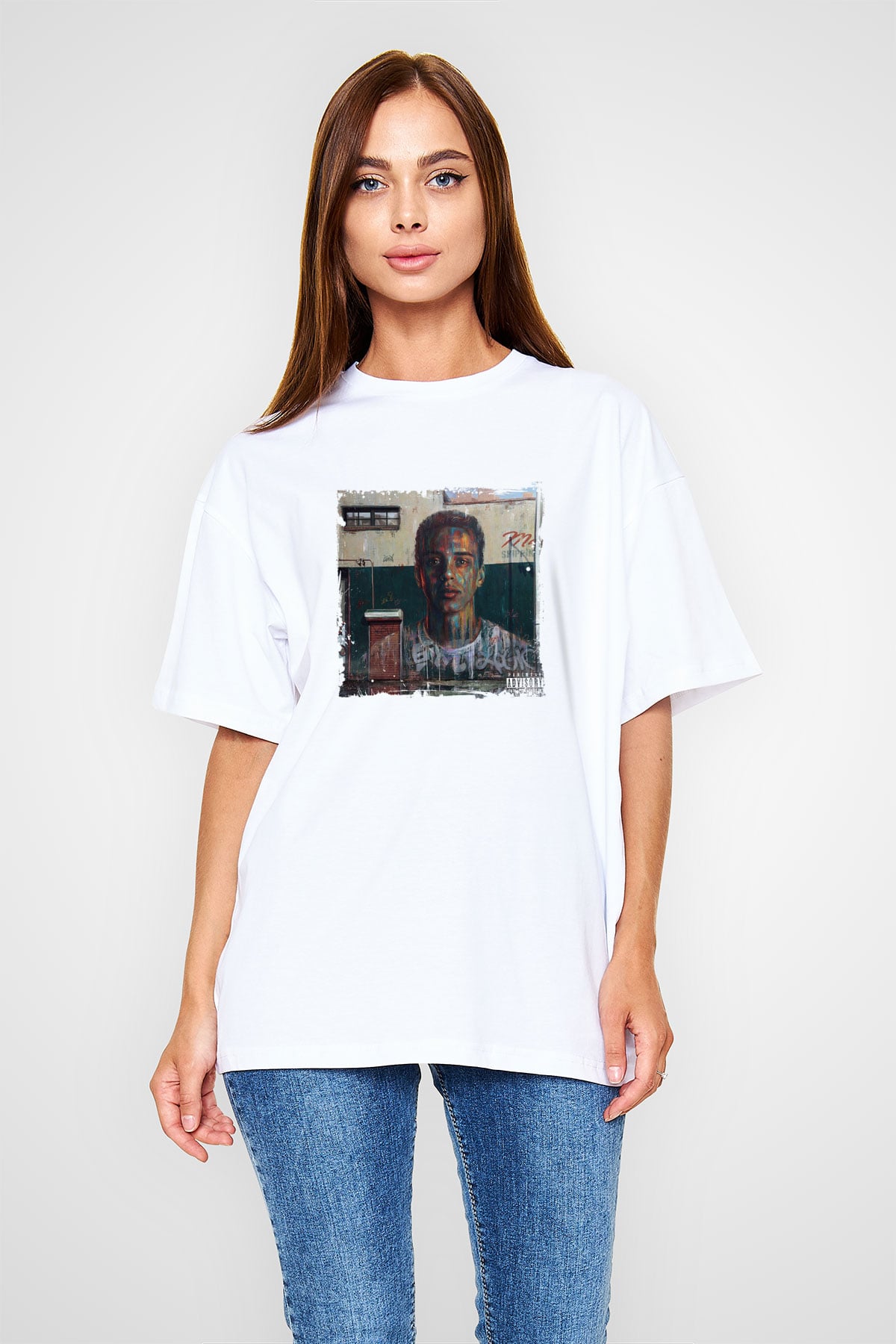 Logic Baskılı Oversize Beyaz Tişört