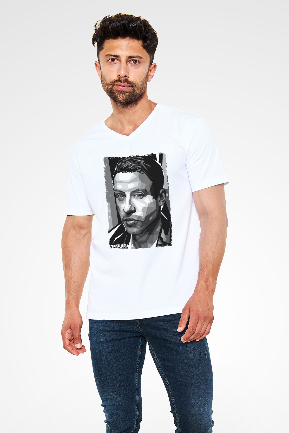 Macklemore Beyaz Unisex V Yaka Tişört