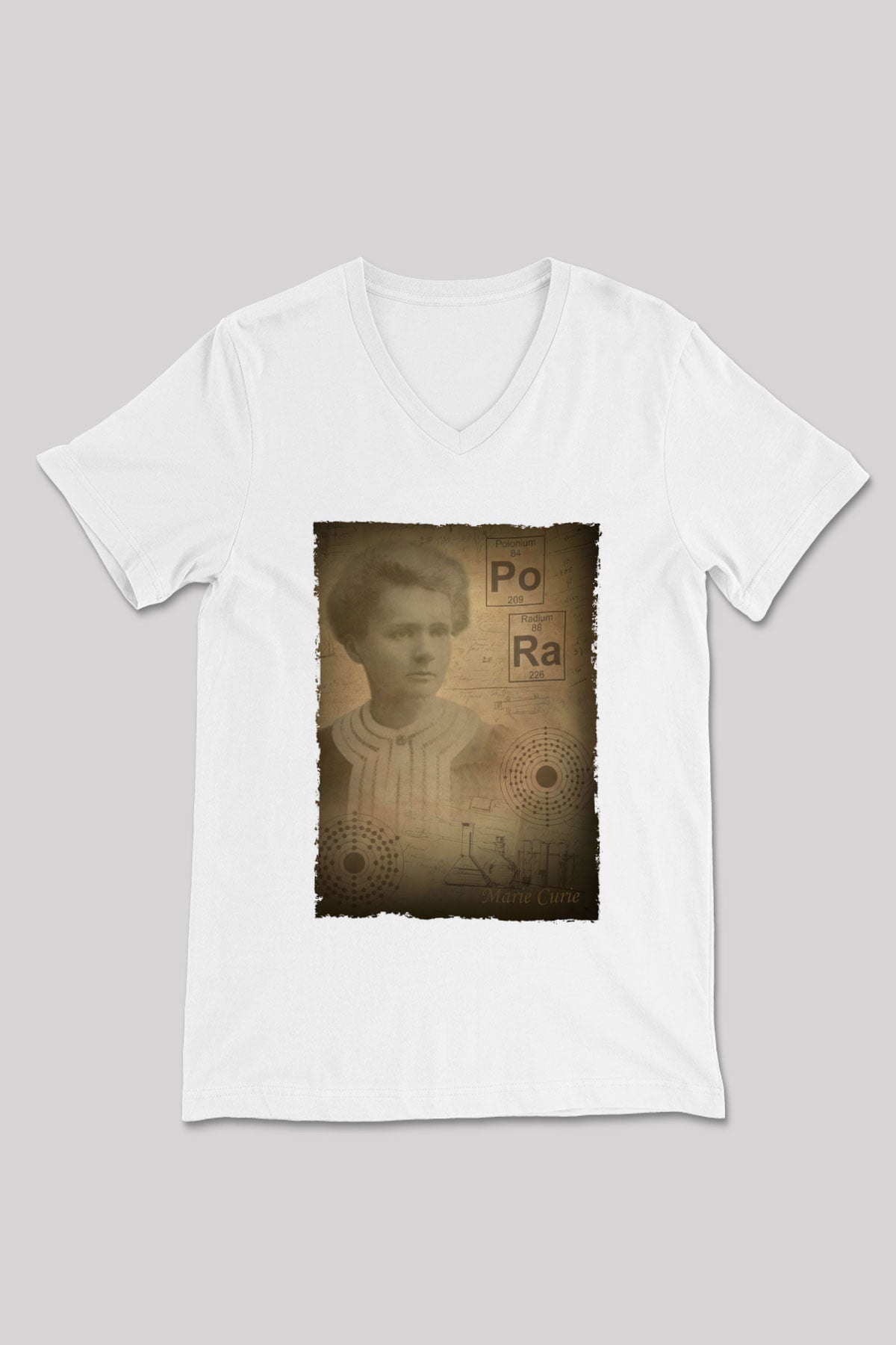 Marie Curie Baskılı Unisex V Yaka Beyaz Tişört - Tshirt