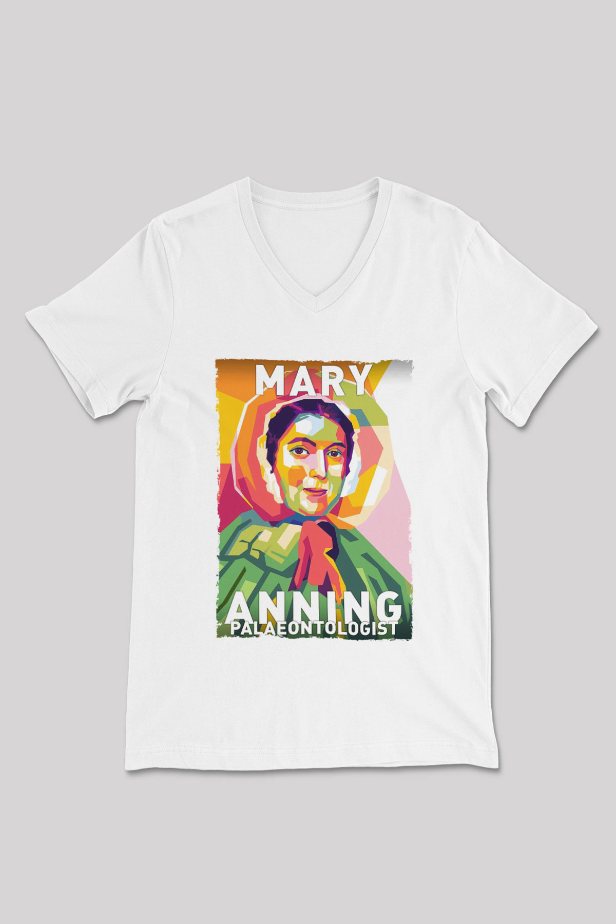Mary Anning Baskılı Unisex V Yaka Beyaz Tişört - Tshirt