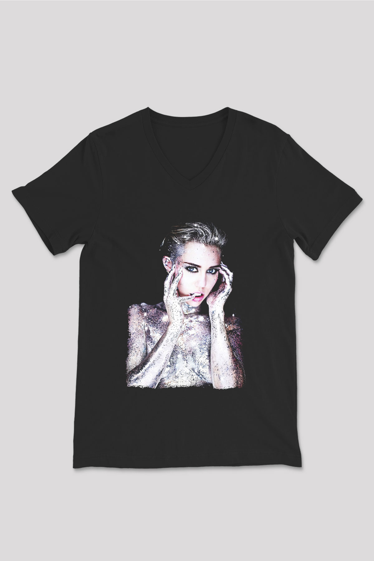 Miley Cyrus Baskılı Unisex Siyah V Yaka Tişört - Tshirt