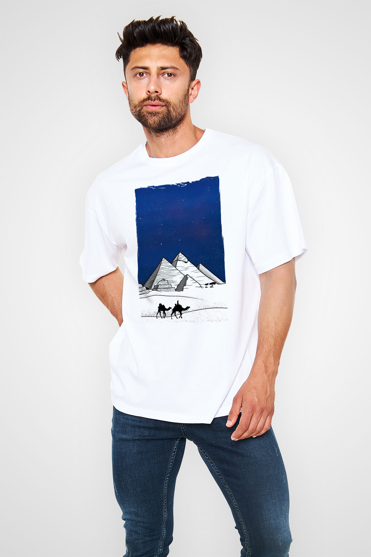 Mısır Piramitleri Beyaz Oversize Tişört Oversize T-shirt - TişörtFabrikası