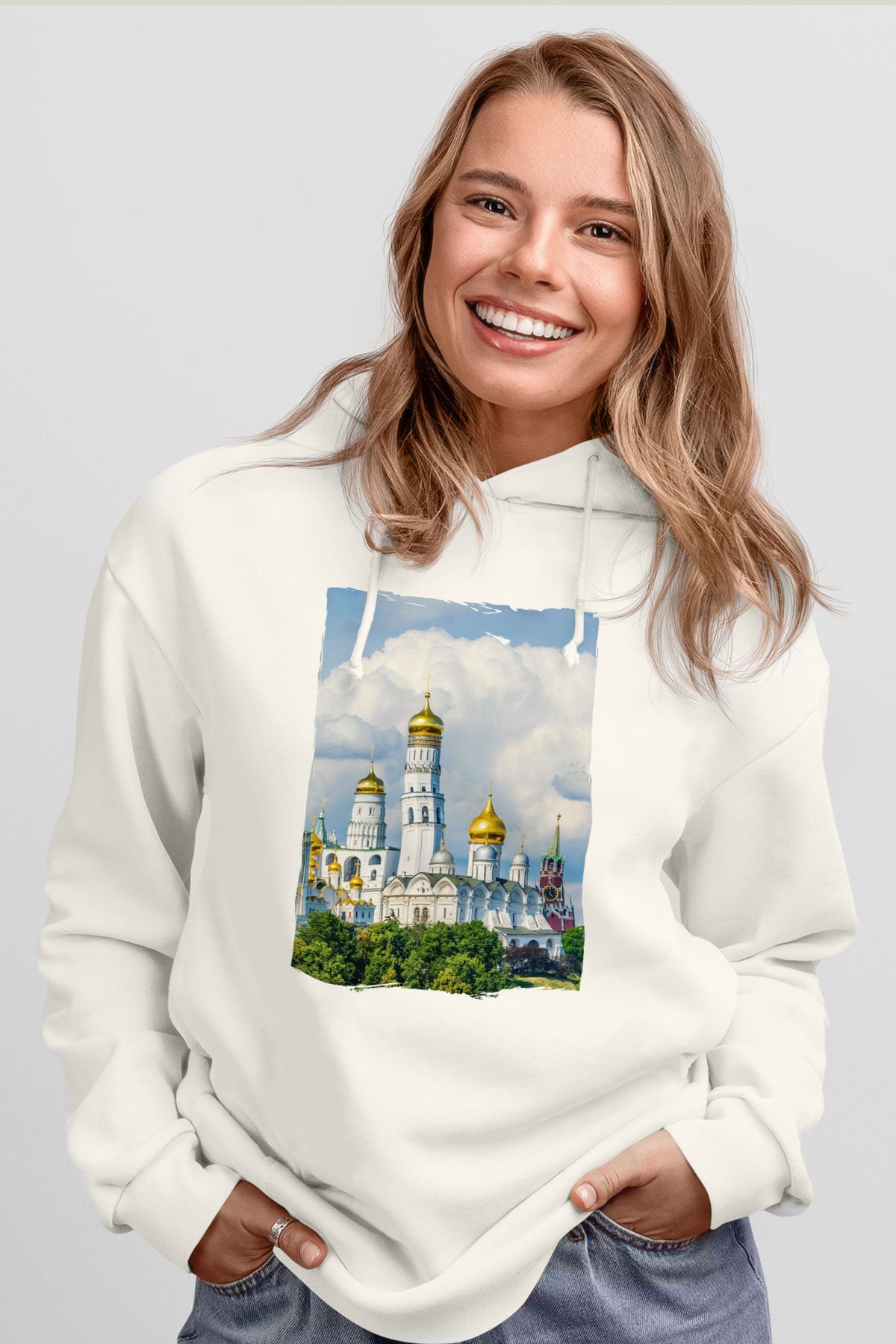 Moskova Kremlini Beyaz Unisex Hoodie