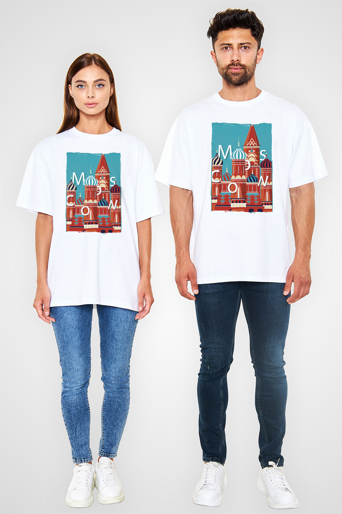 Moskova Kremlini Beyaz Oversize Tişört Oversize T-shirt - TişörtFabrikası