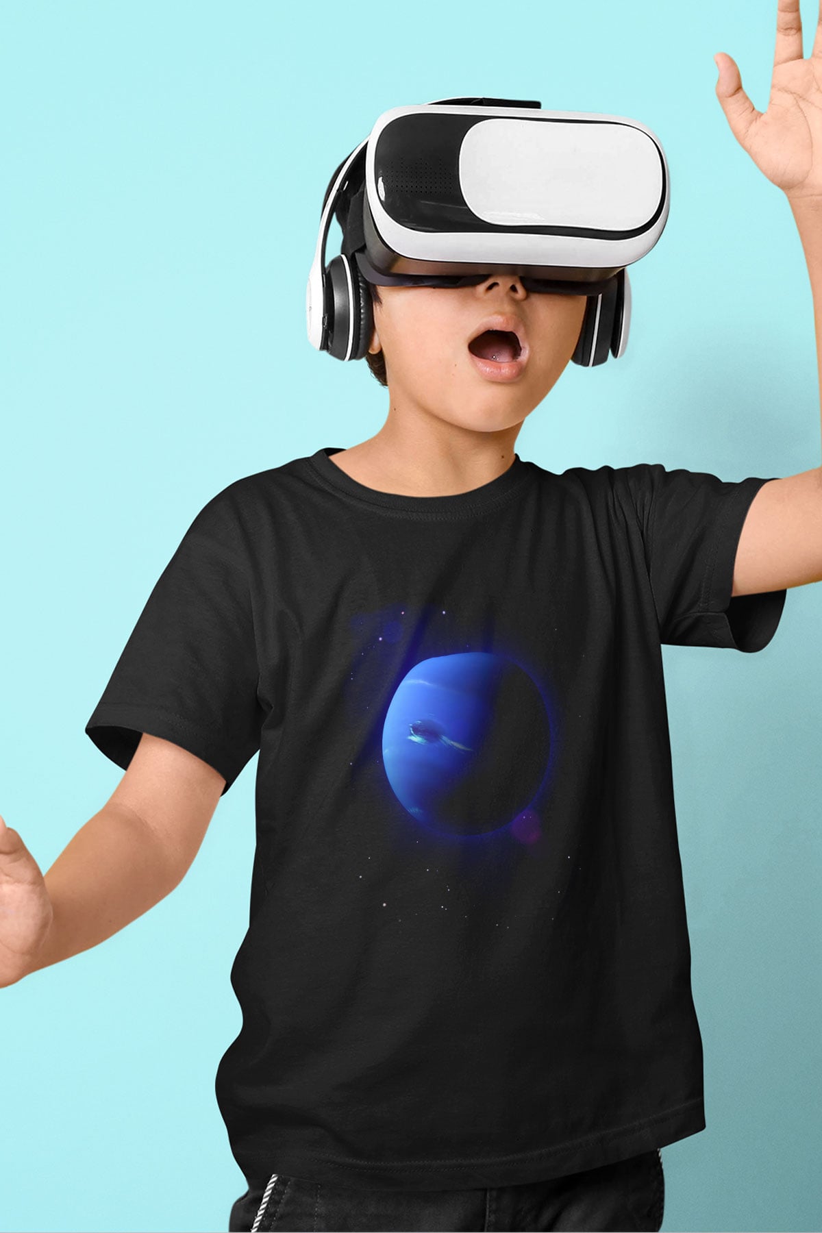 Neptün Siyah Unisex Çocuk Tişört