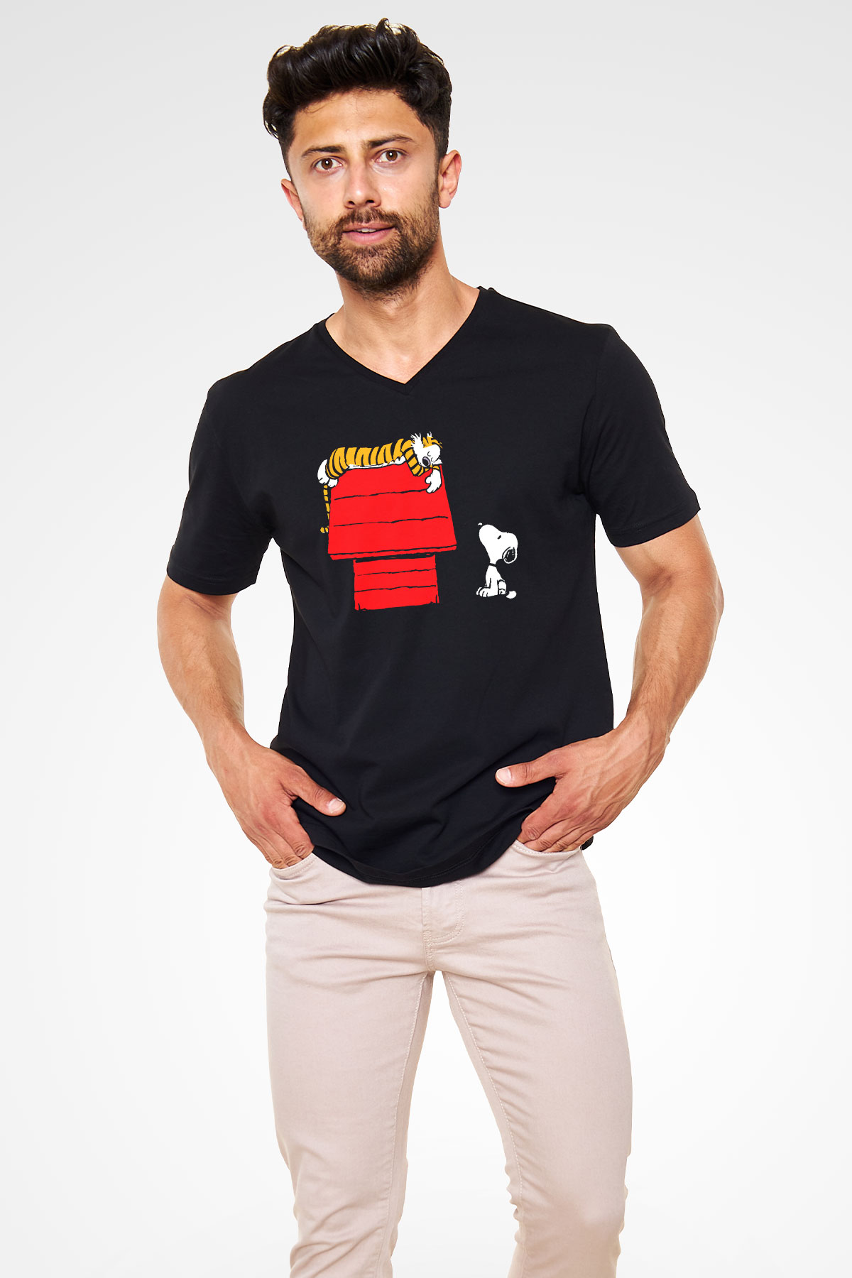 Peanuts Siyah Unisex V Yaka Tişört