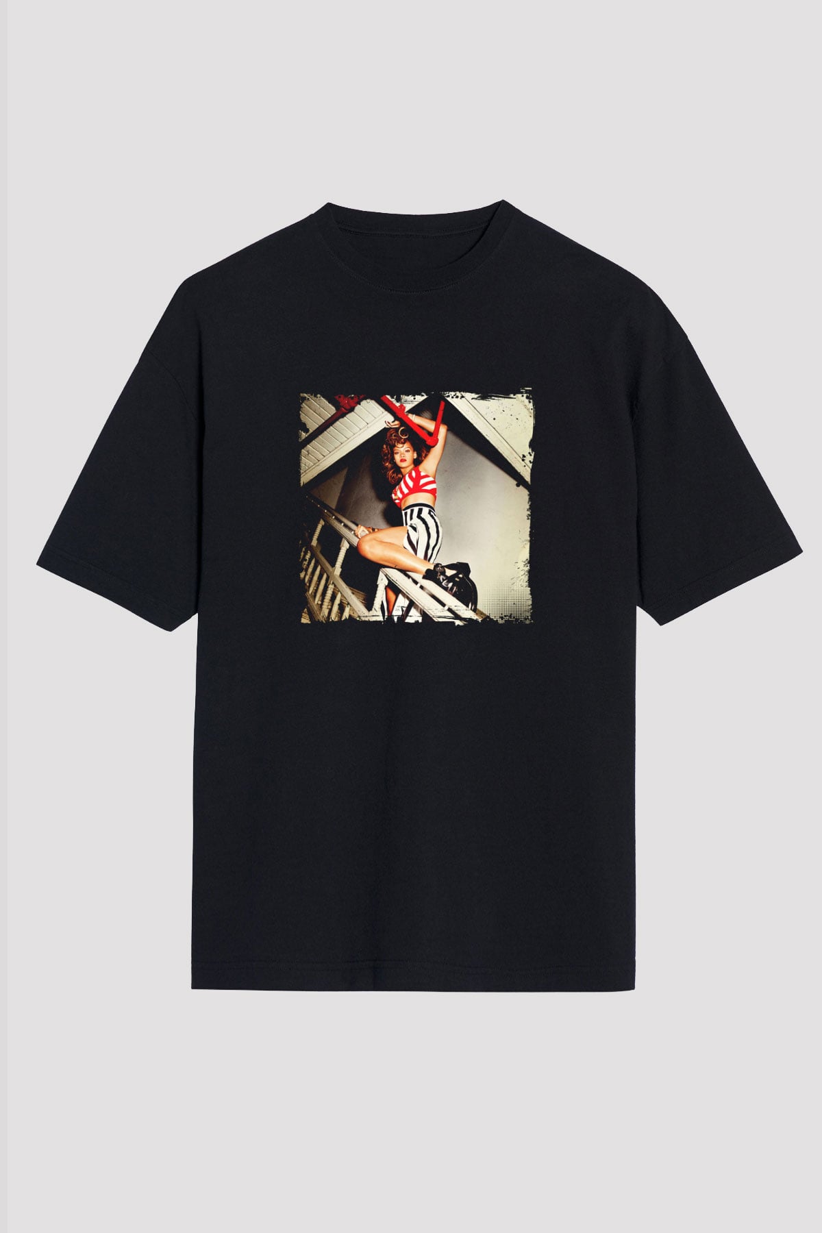 Rihanna Baskılı Unisex Oversize Siyah Tişört