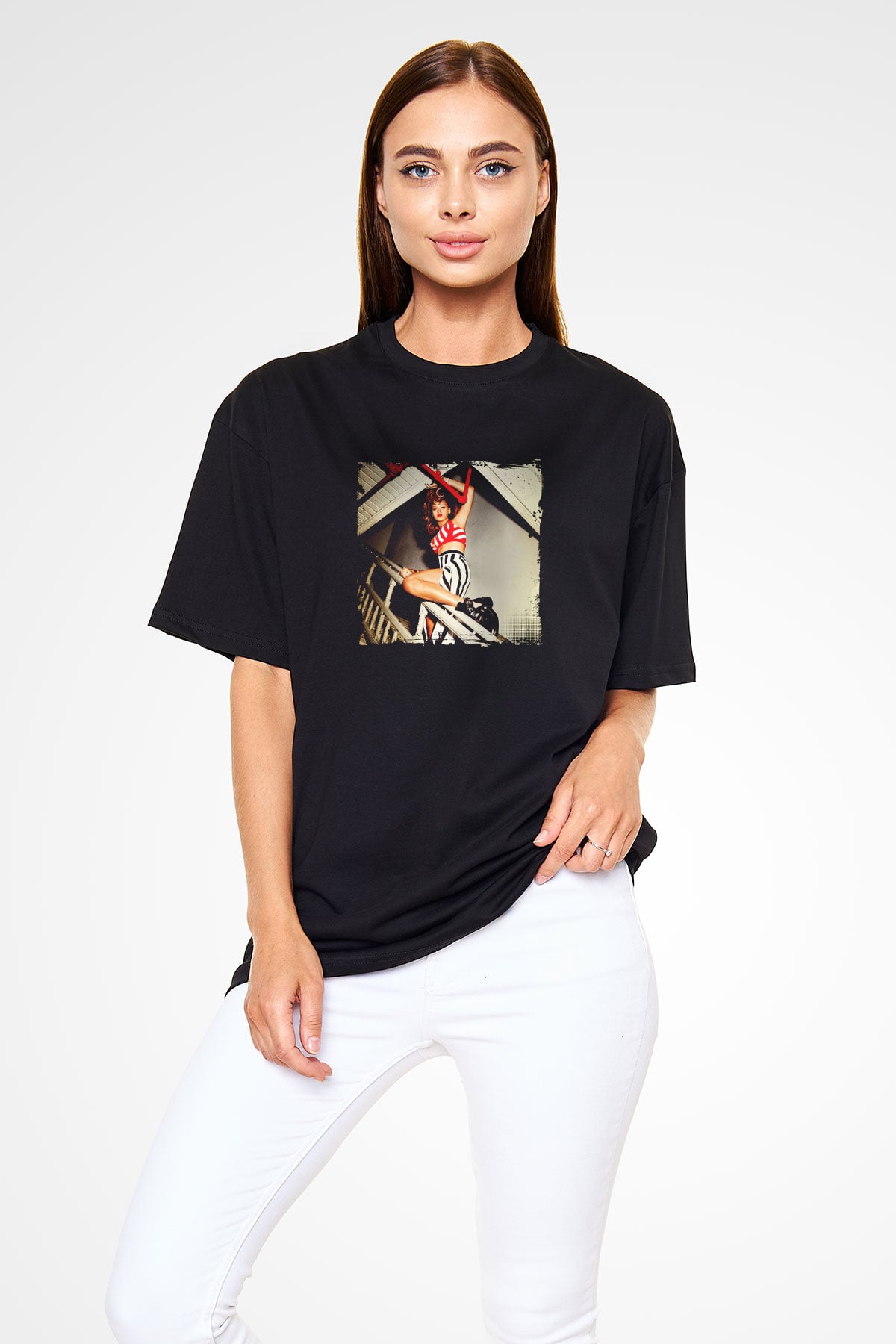 Rihanna Baskılı Unisex Oversize Siyah Tişört