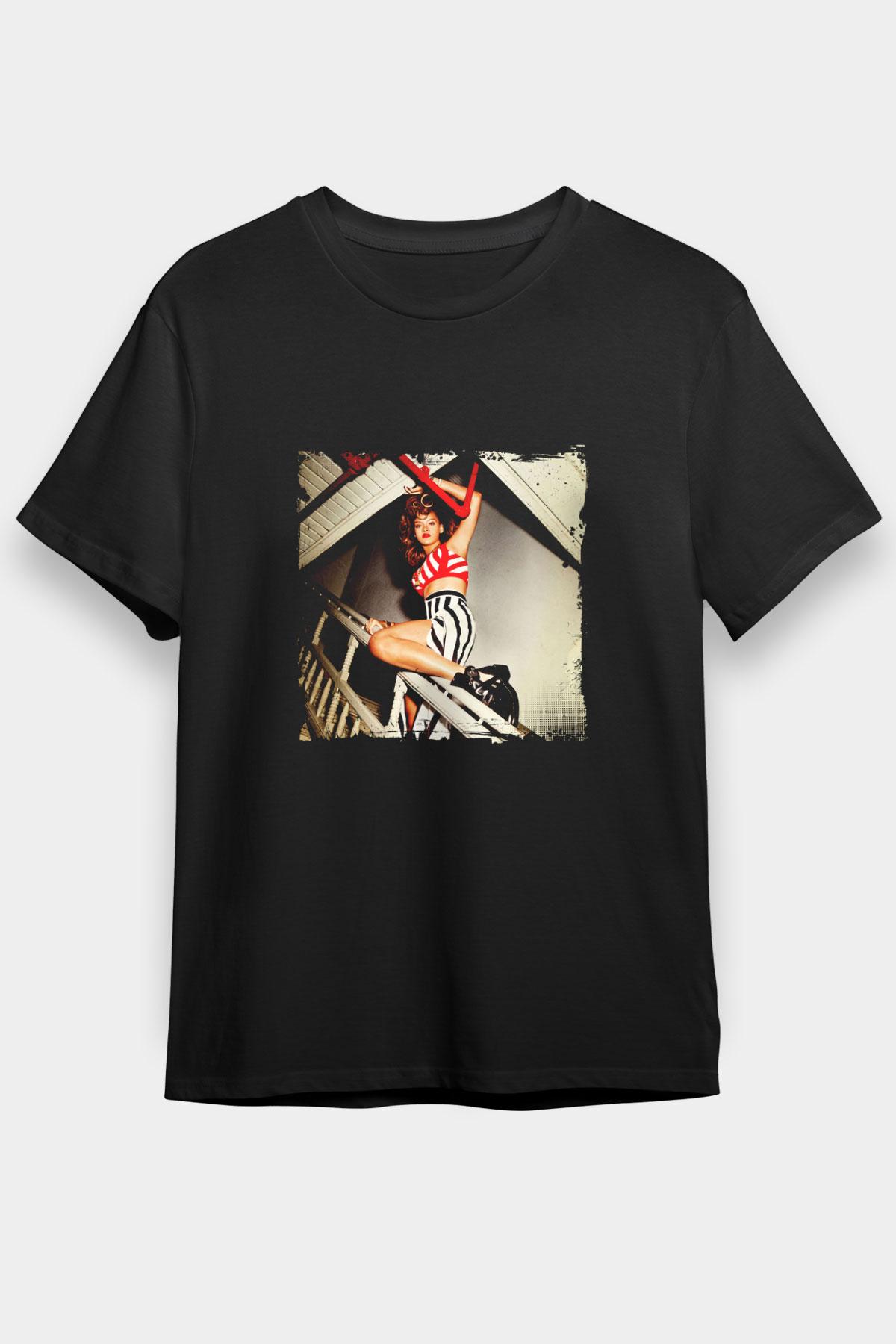 Rihanna Baskılı Unisex Siyah Tişört
