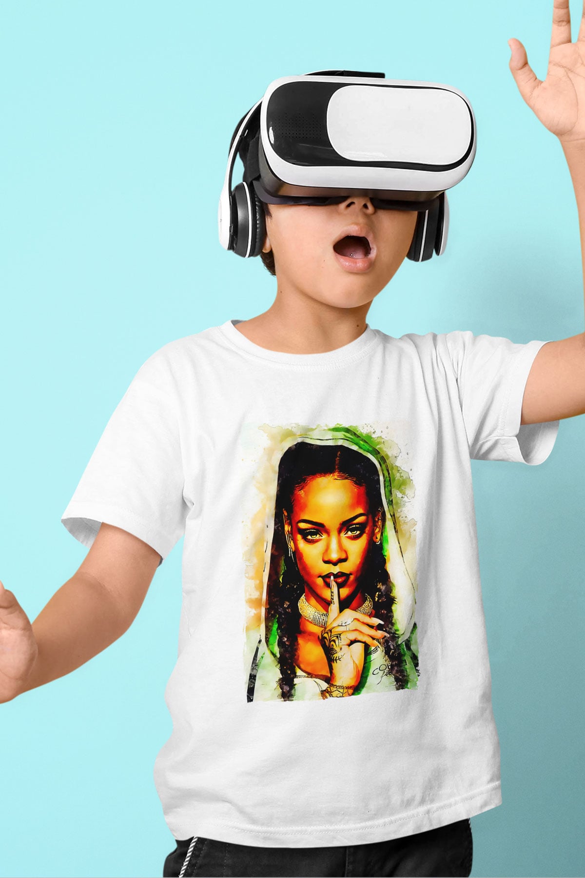 Rihanna Beyaz Unisex Çocuk Tişört
