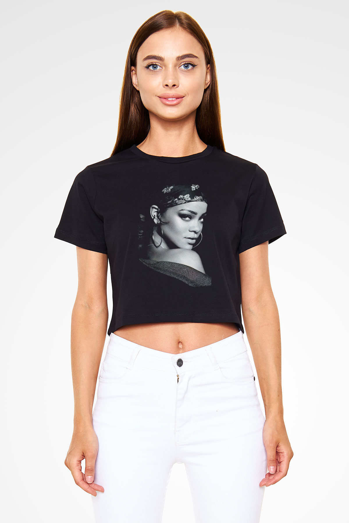 Rihanna Siyah  Crop Top Tişört