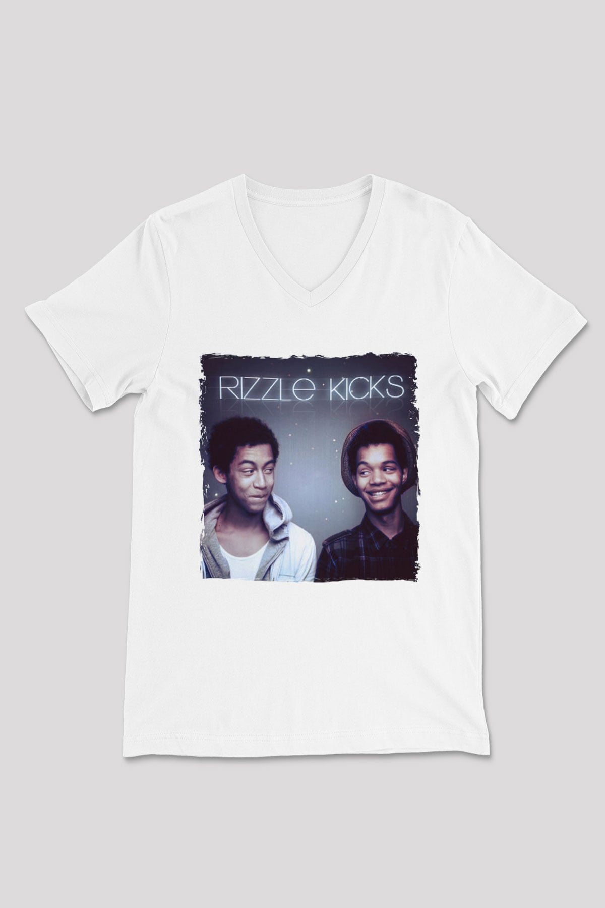Rizzle Kicks Beyaz Unisex V Yaka Tişört