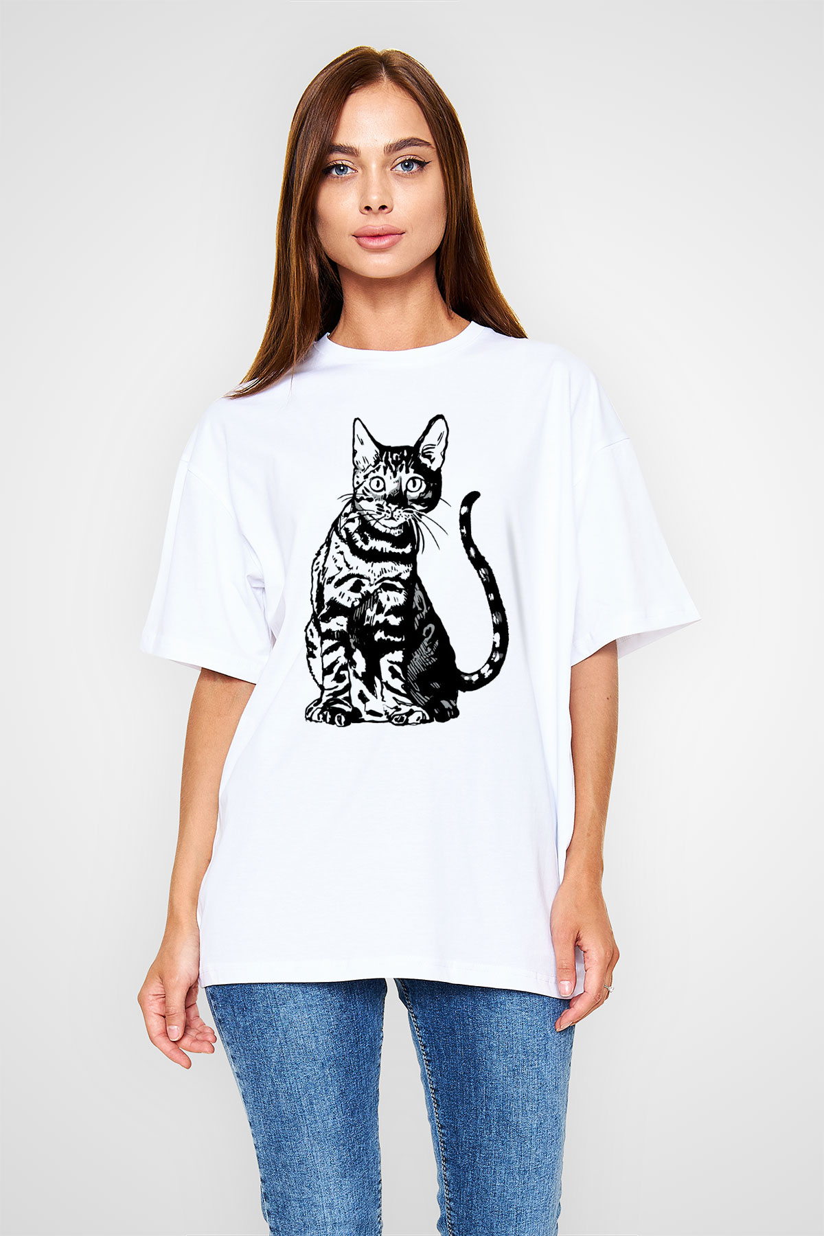 Siyah Kedi Baskılı Oversize Beyaz Tişört