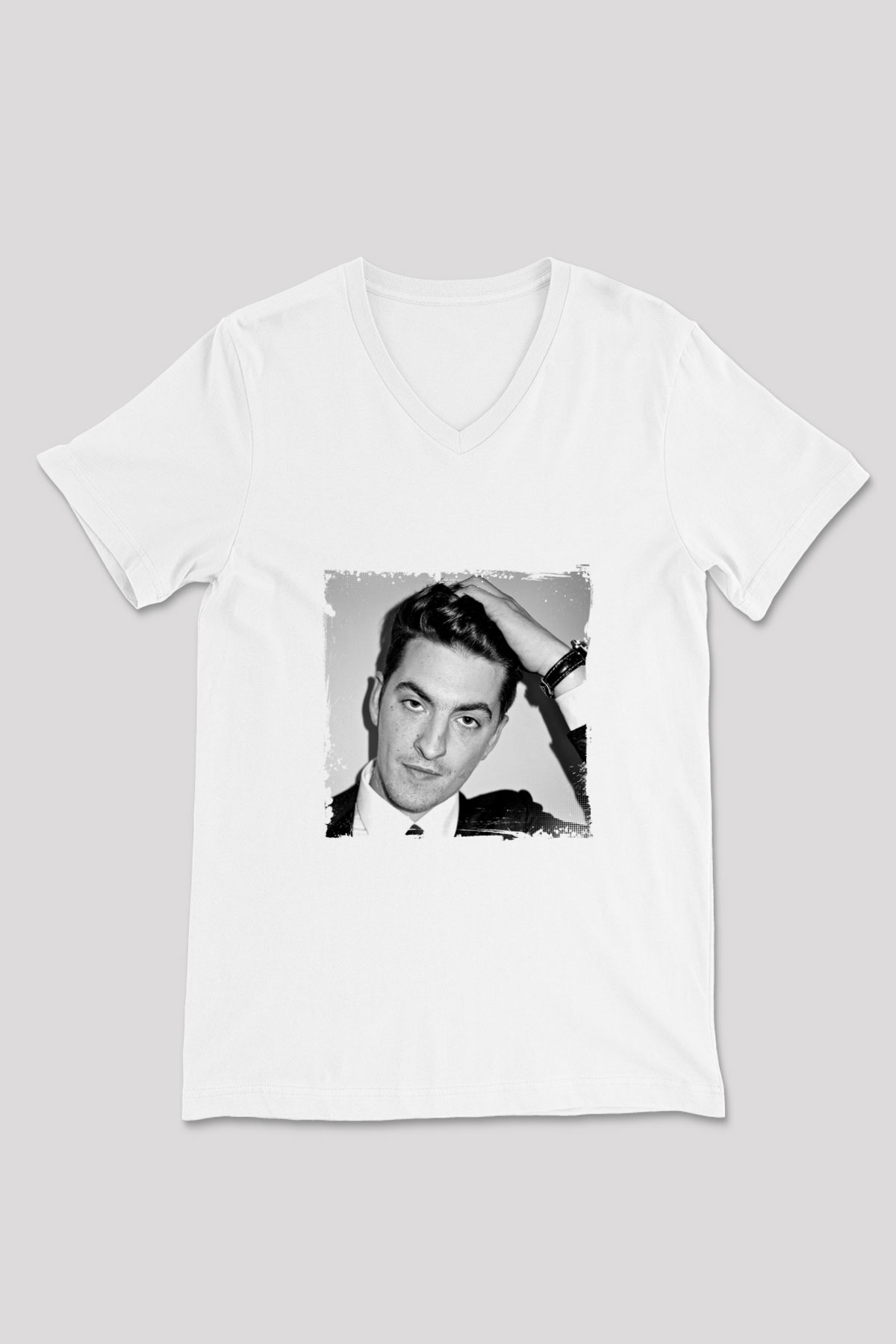 Skream Baskılı Beyaz V Yaka Unisex Tişört