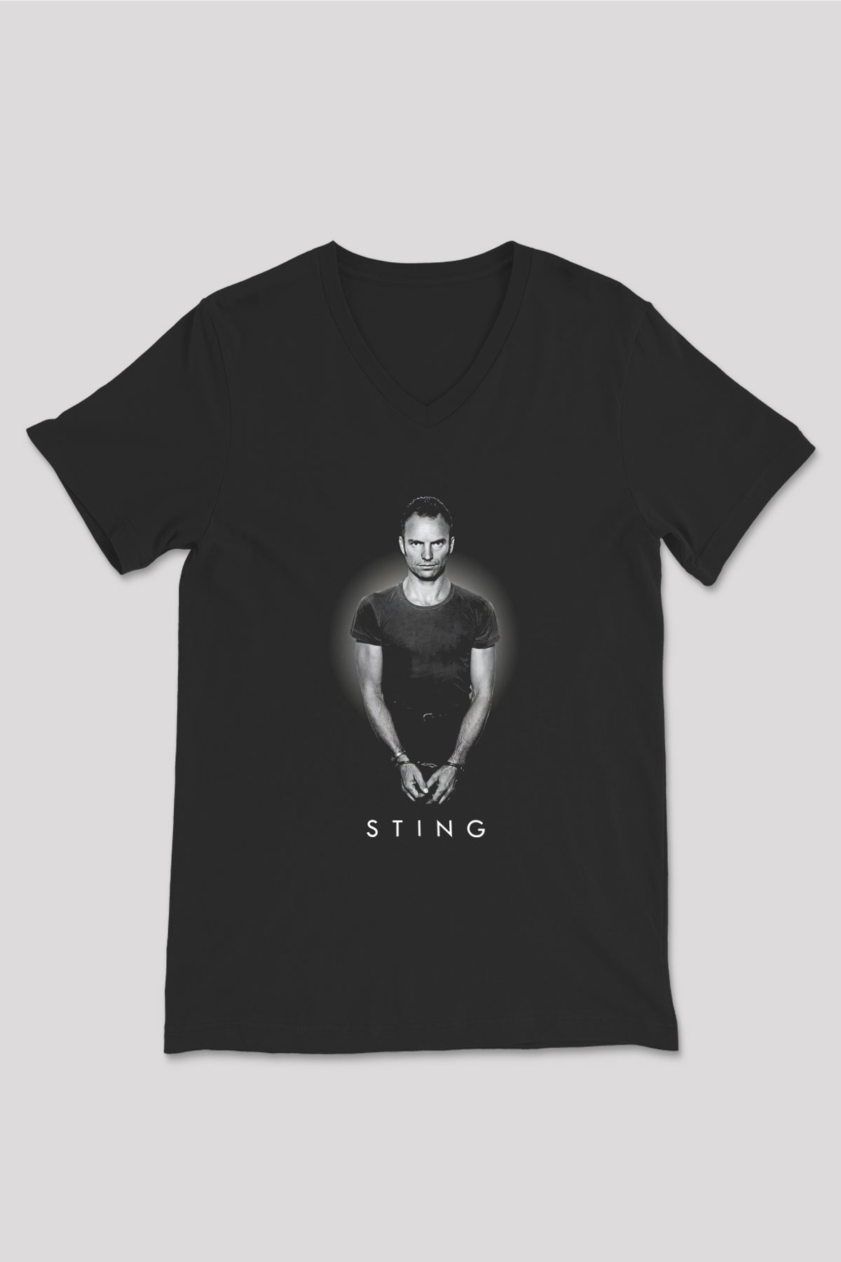 Sting Baskılı Unisex Siyah V Yaka Tişört - Tshirt