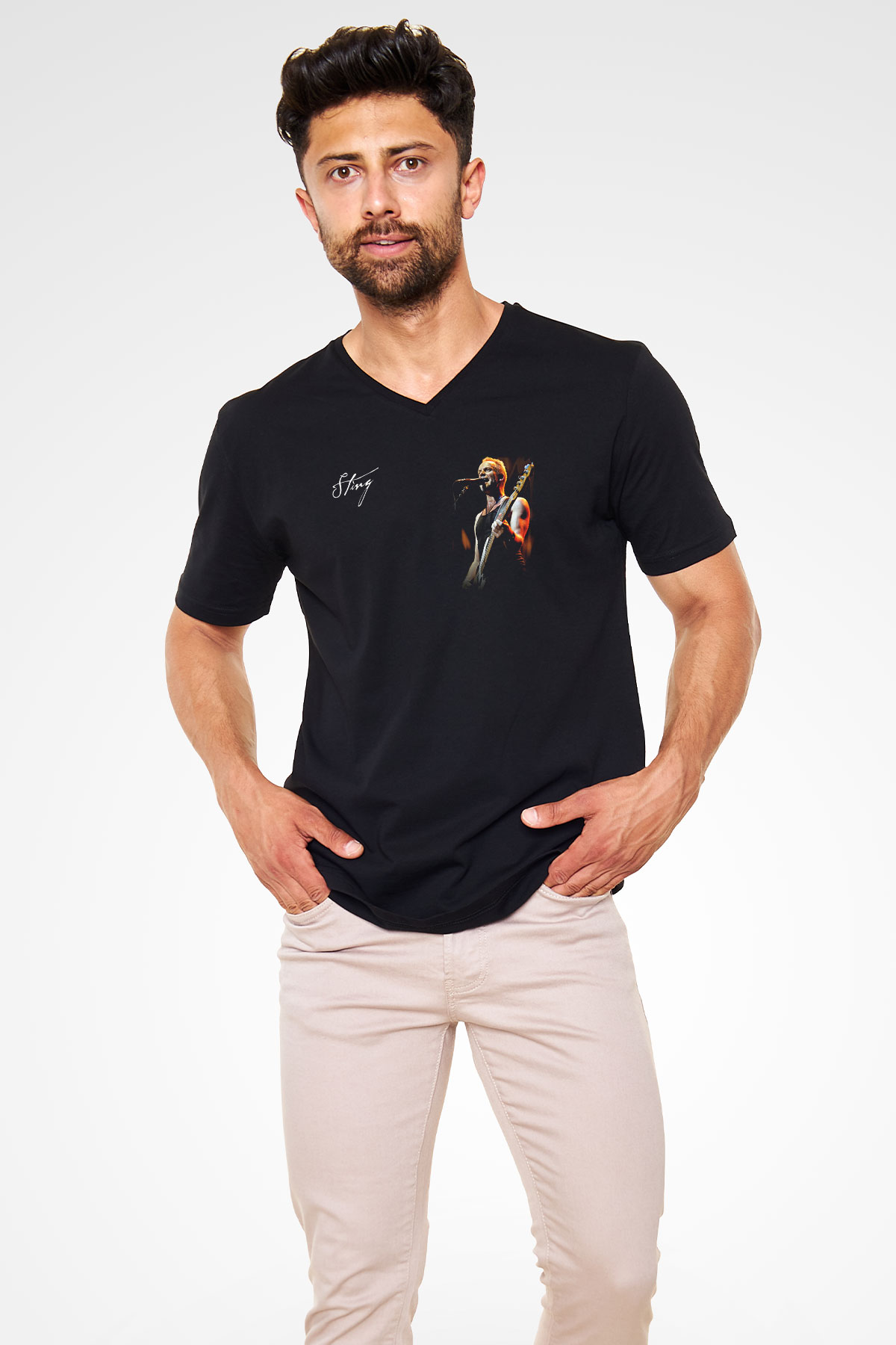 Sting Baskılı Unisex Siyah V Yaka Tişört - Tshirt