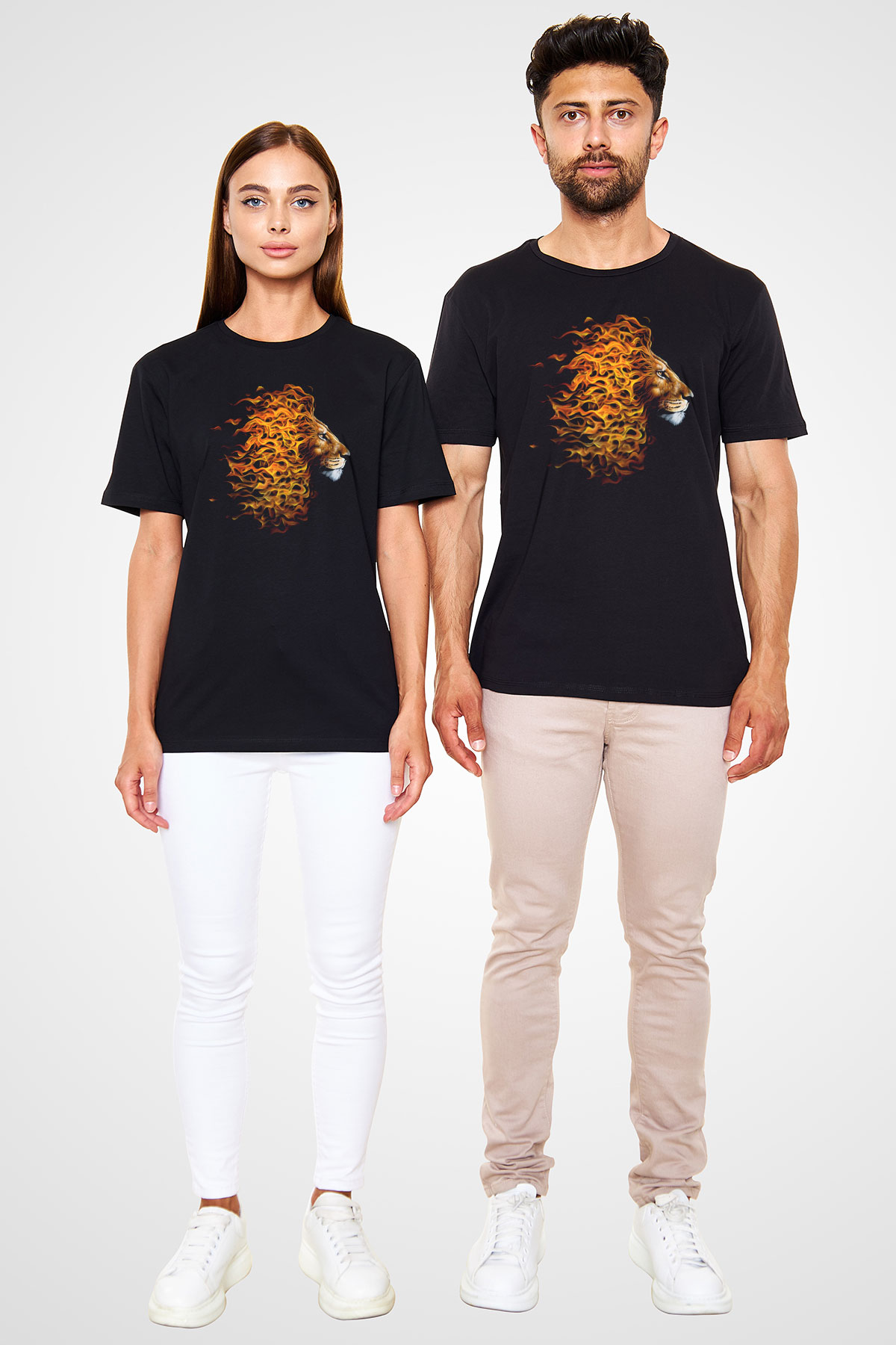 Ateşten Yeleli Aslan Baskılı Unisex Siyah Tişört
