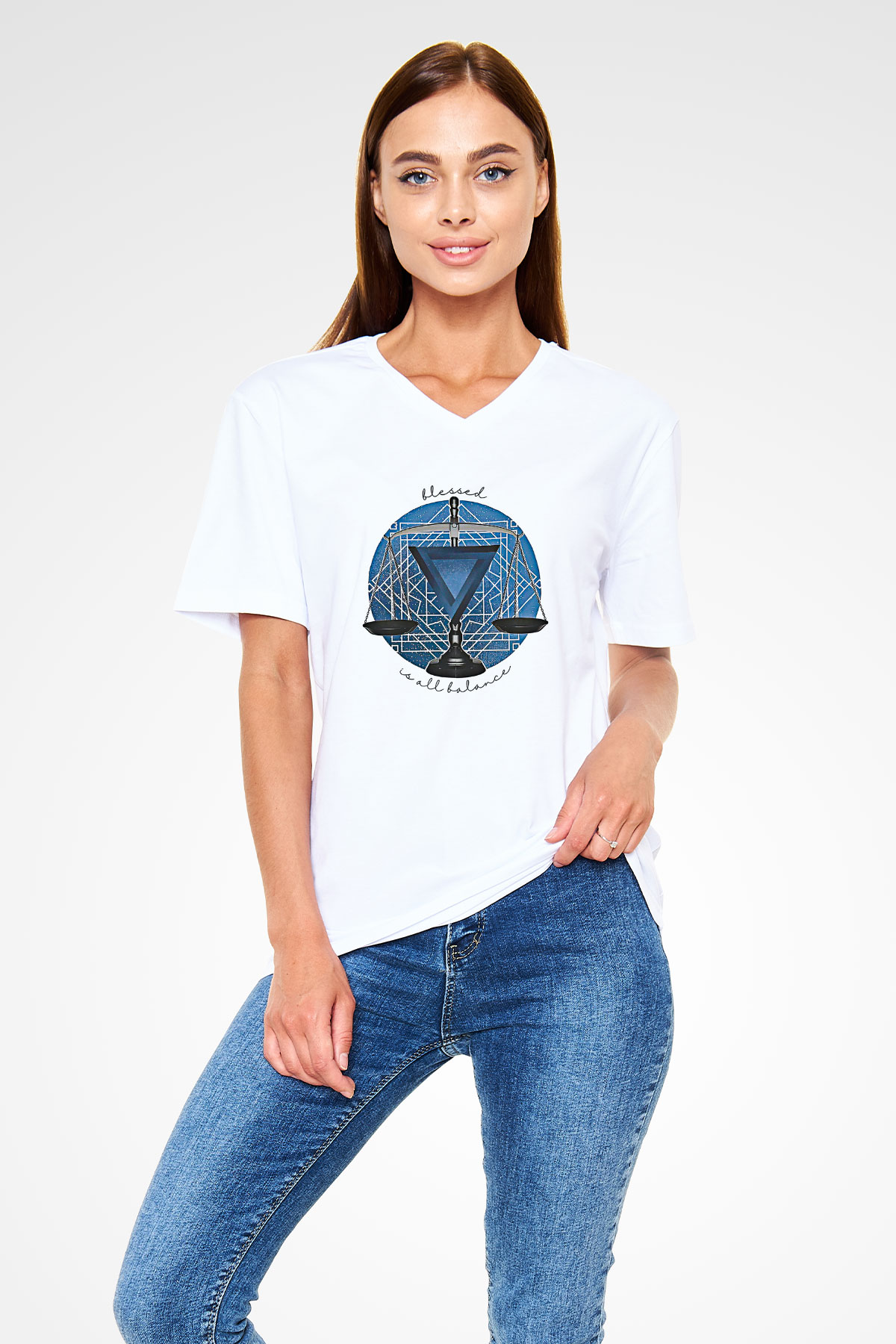 Terazi Burcu Baskılı Beyaz Unisex V Yaka Tişört - Tshirt