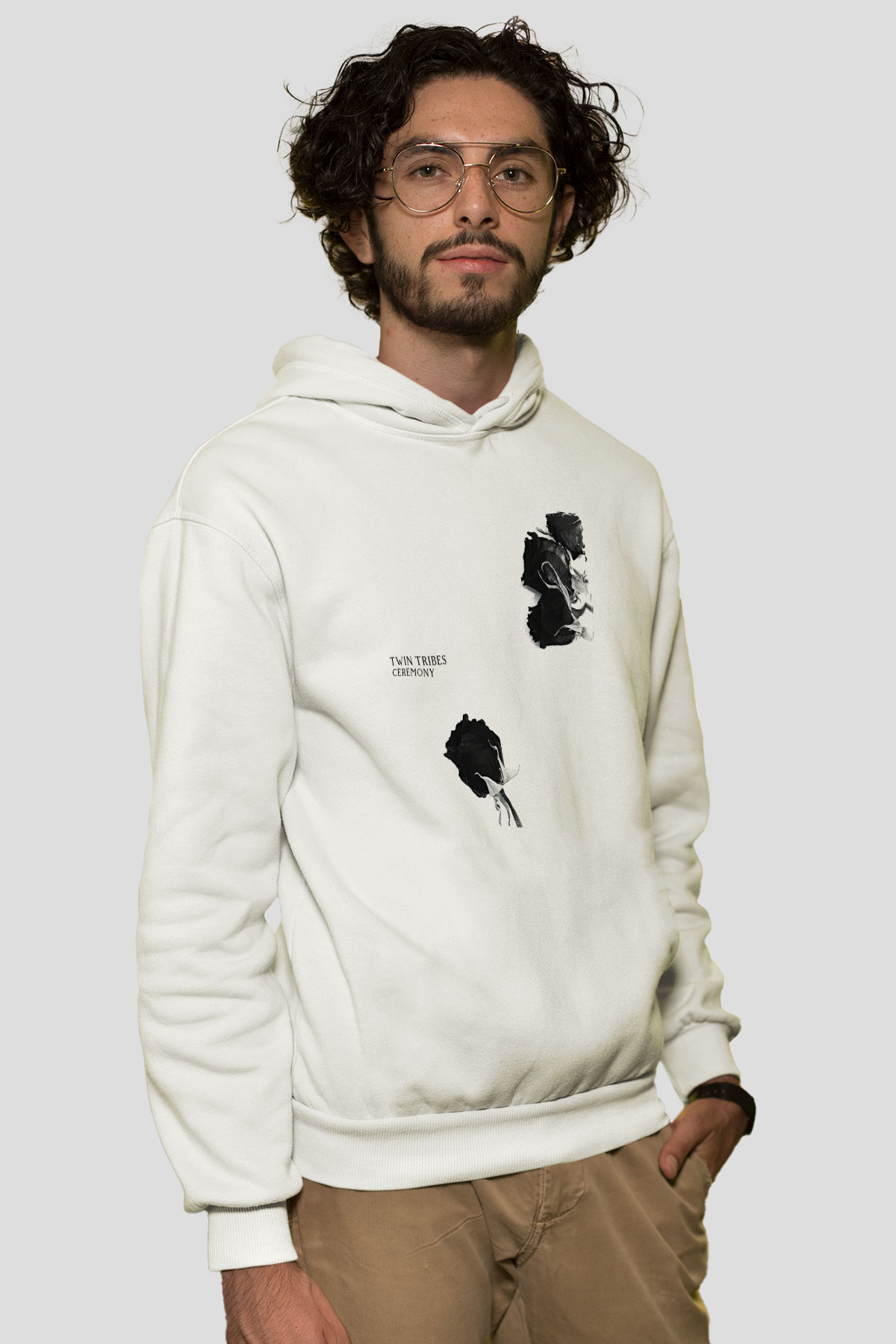Twin Tribes Baskılı Beyaz Unisex Kapüşonlu Sweatshirt