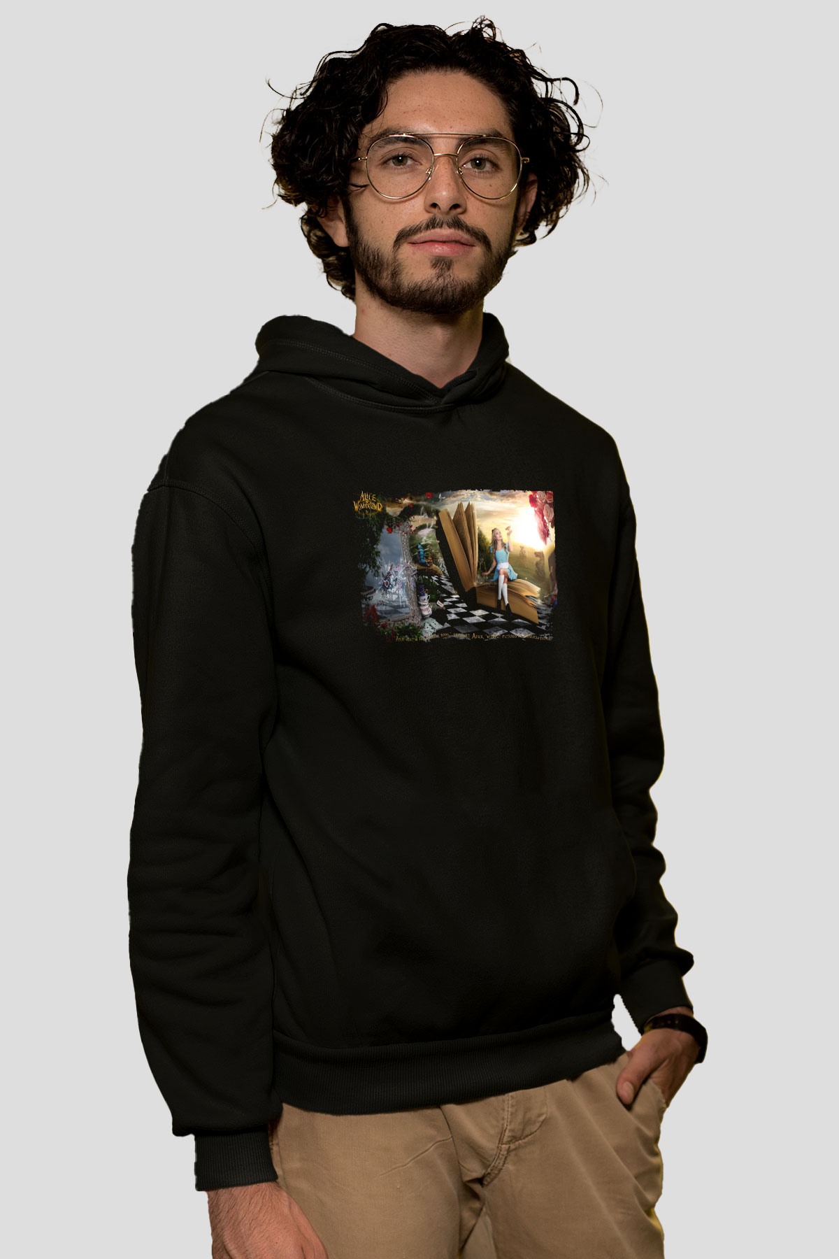 Unisex Alis Harikalar Diyarında Baskılı Siyah Kapüşonlu Sweatshirt