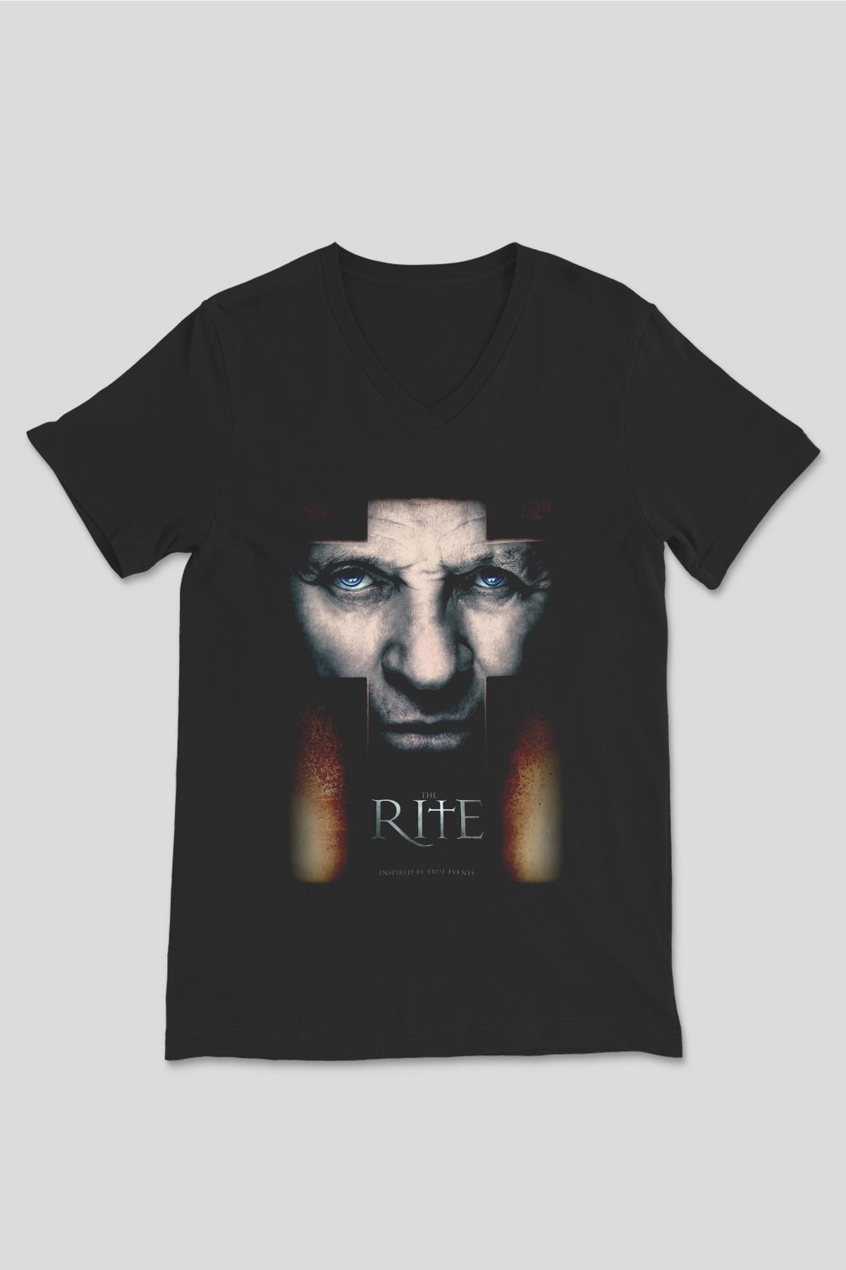 Unisex Ayin (The Rite) Baskılı Siyah V Yaka Tshirt