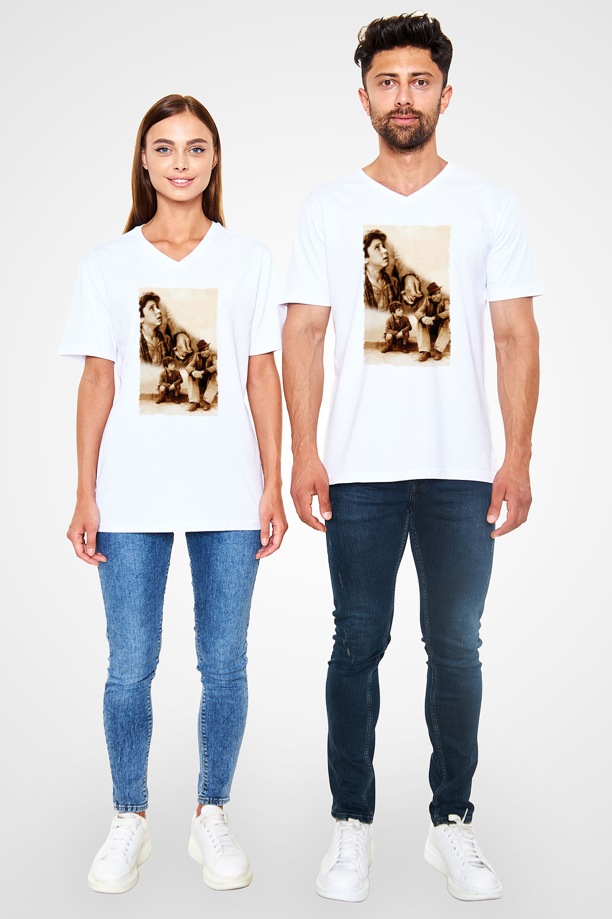 Unisex Bisiklet Hırsızları - Bicycle Thieves Baskılı Beyaz V Yaka Tshirt